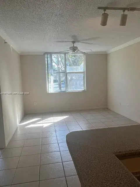 1900 Van Buren St # 120B, Hollywood FL 33020