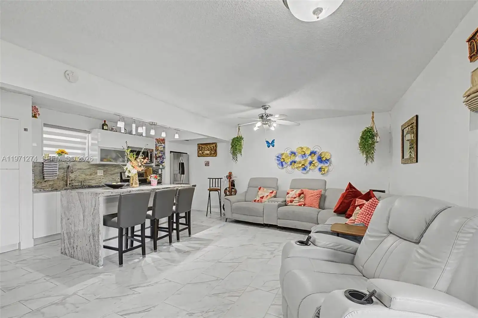 399 NW 72nd Ave # 320, Miami FL 33126 photo 3