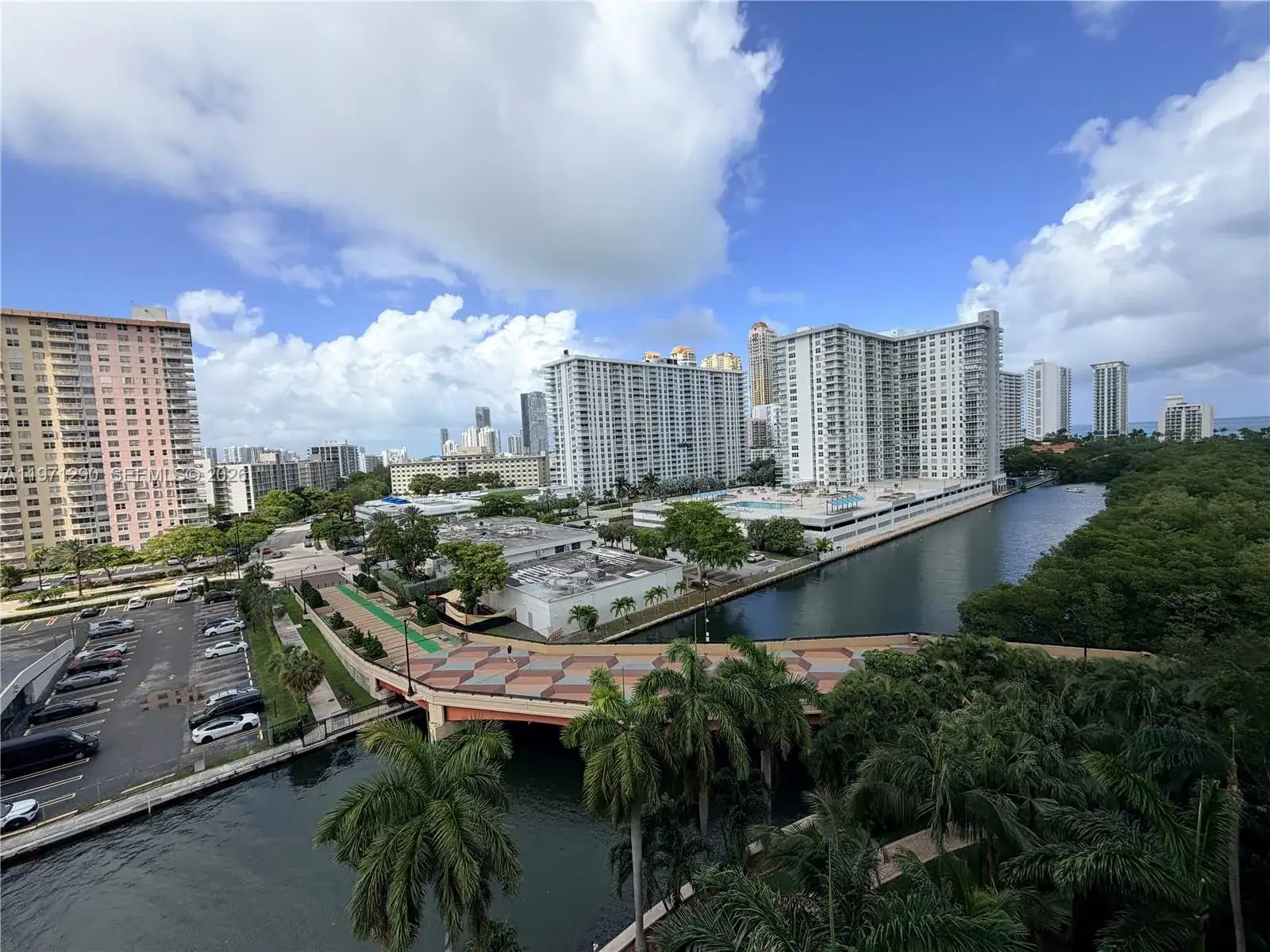 17150 N Bay Rd # 2911, Sunny Isles Beach FL 33160 photo 2