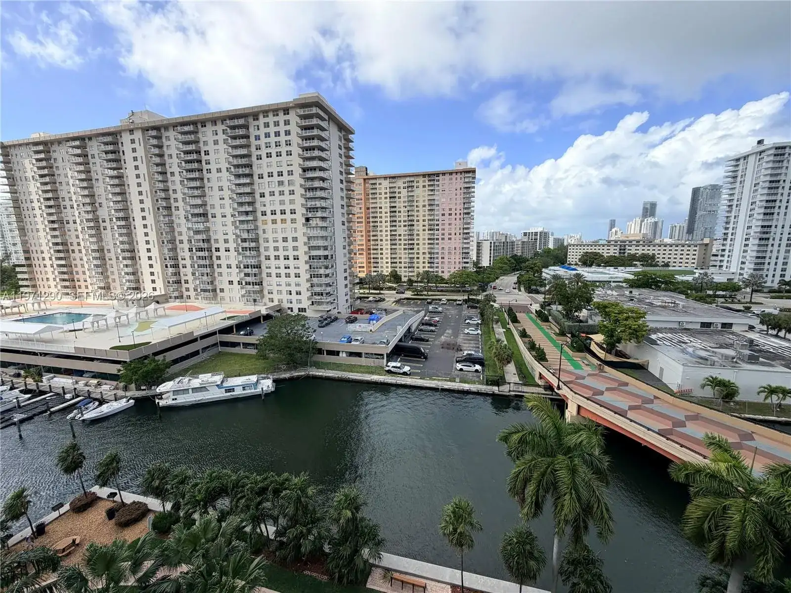17150 N Bay Rd # 2911, Sunny Isles Beach FL 33160 photo 3