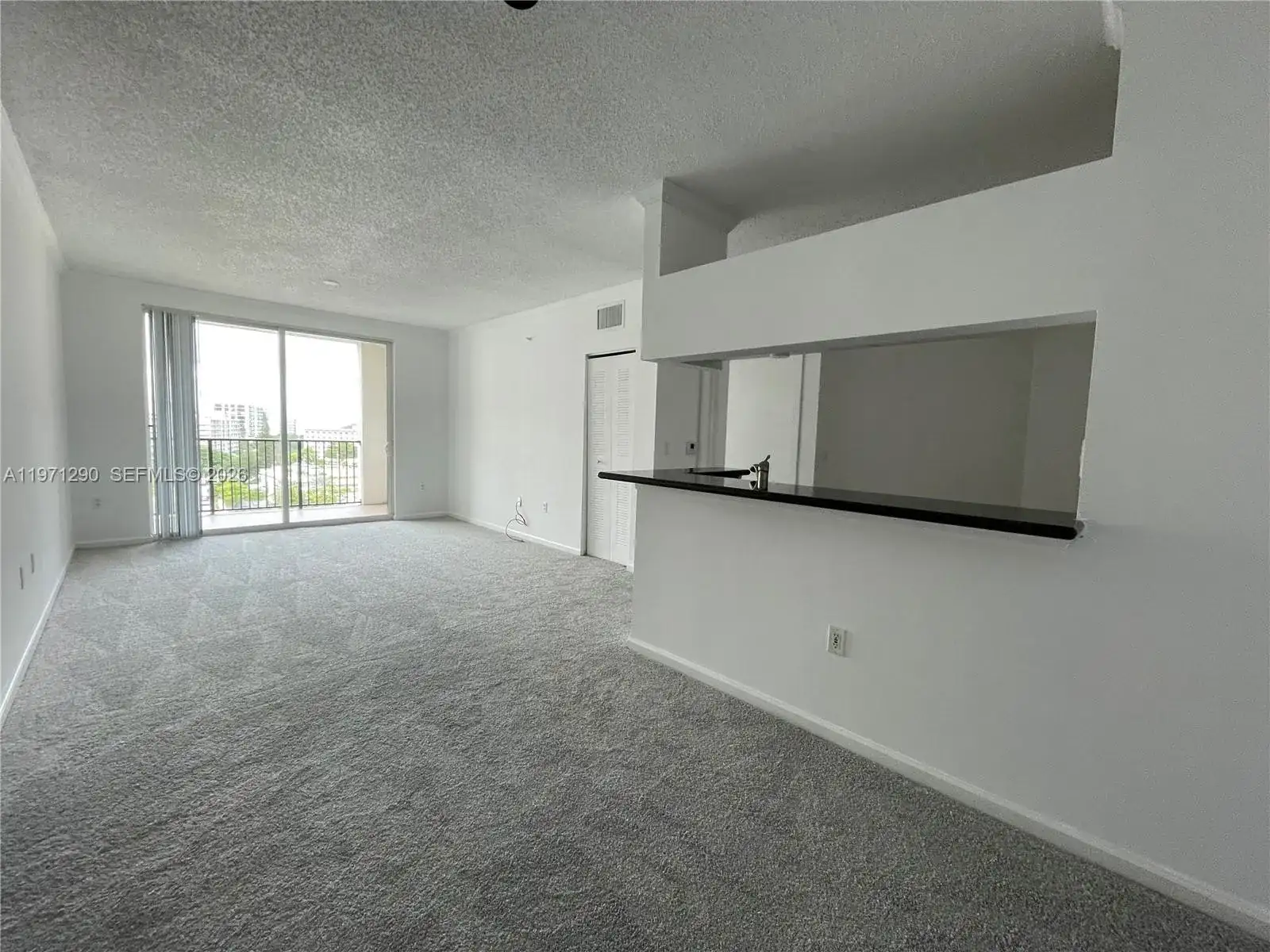 17150 N Bay Rd # 2911, Sunny Isles Beach FL 33160 photo 4