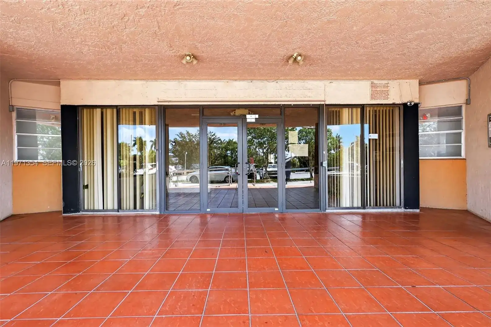 9678 Fontainebleau Blvd # 410, Miami FL 33172 photo 3