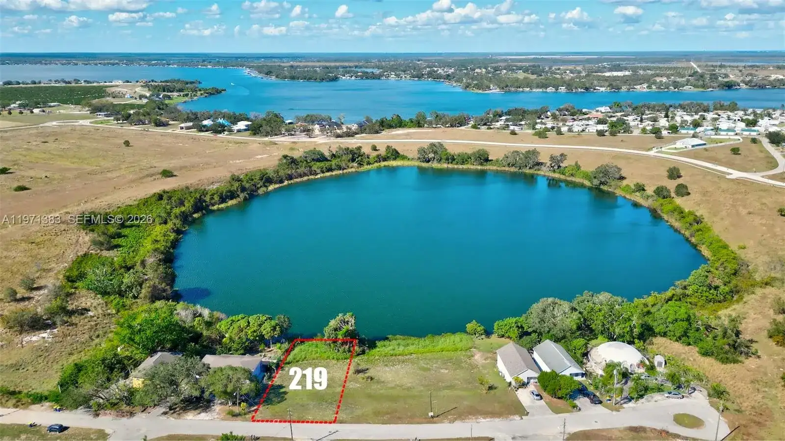 219 Rachard Blvd, Lake Placid FL 33852 photo 2