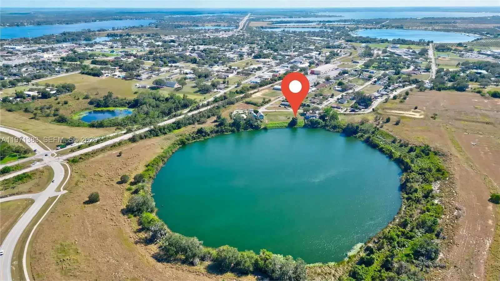 219 Rachard Blvd, Lake Placid FL 33852 photo 4