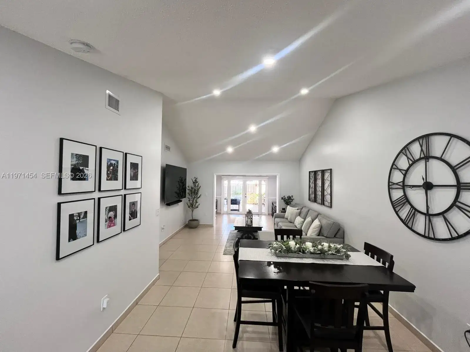 4533 SW 143rd Pl, Miami FL 33175 photo 5