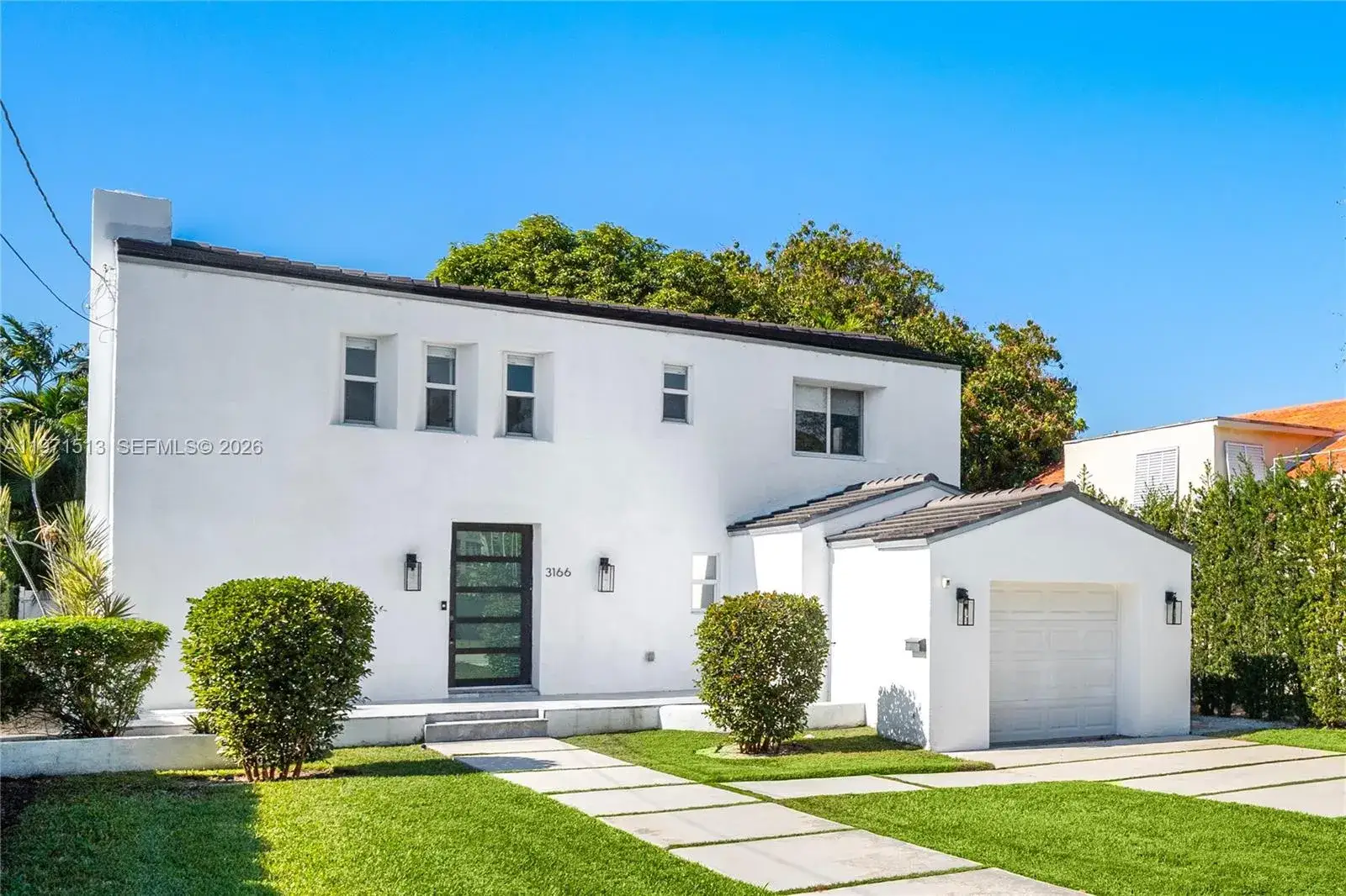 3166 Royal Palm Ave, Miami Beach FL 33140