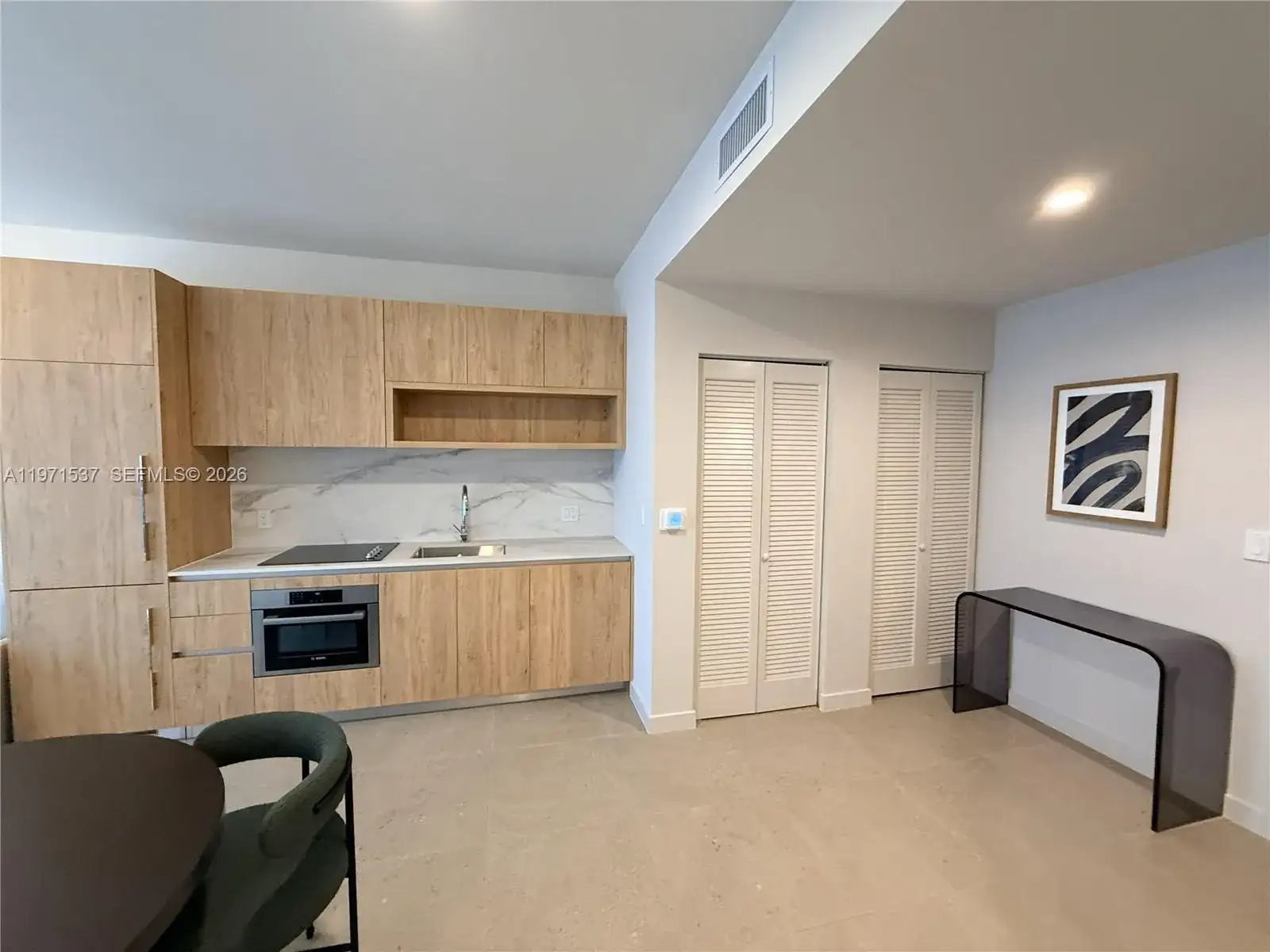 11 NE 6th # 1905, Miami FL 33132 photo 4
