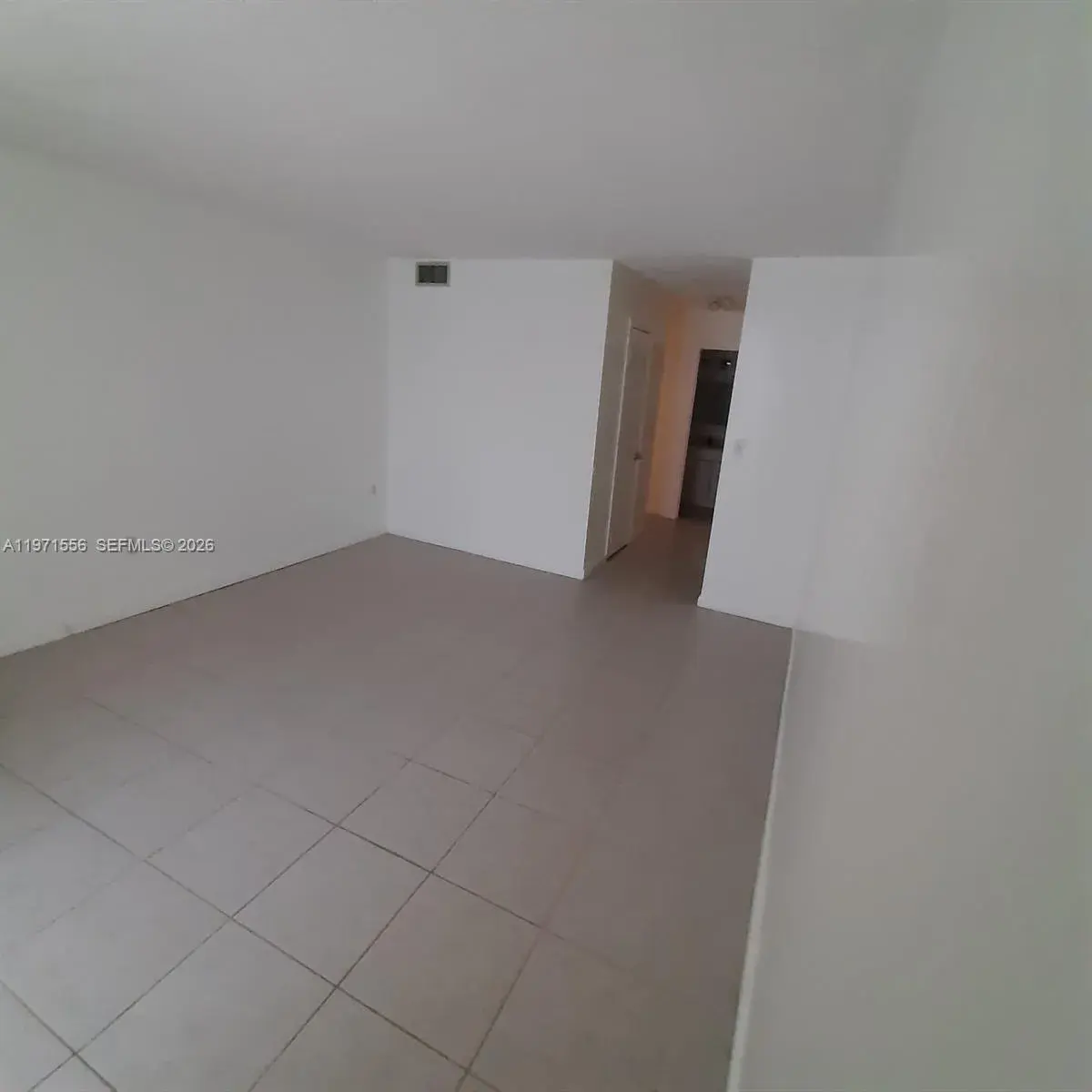 2750 NE 183rd St # 1912, Aventura FL 33160