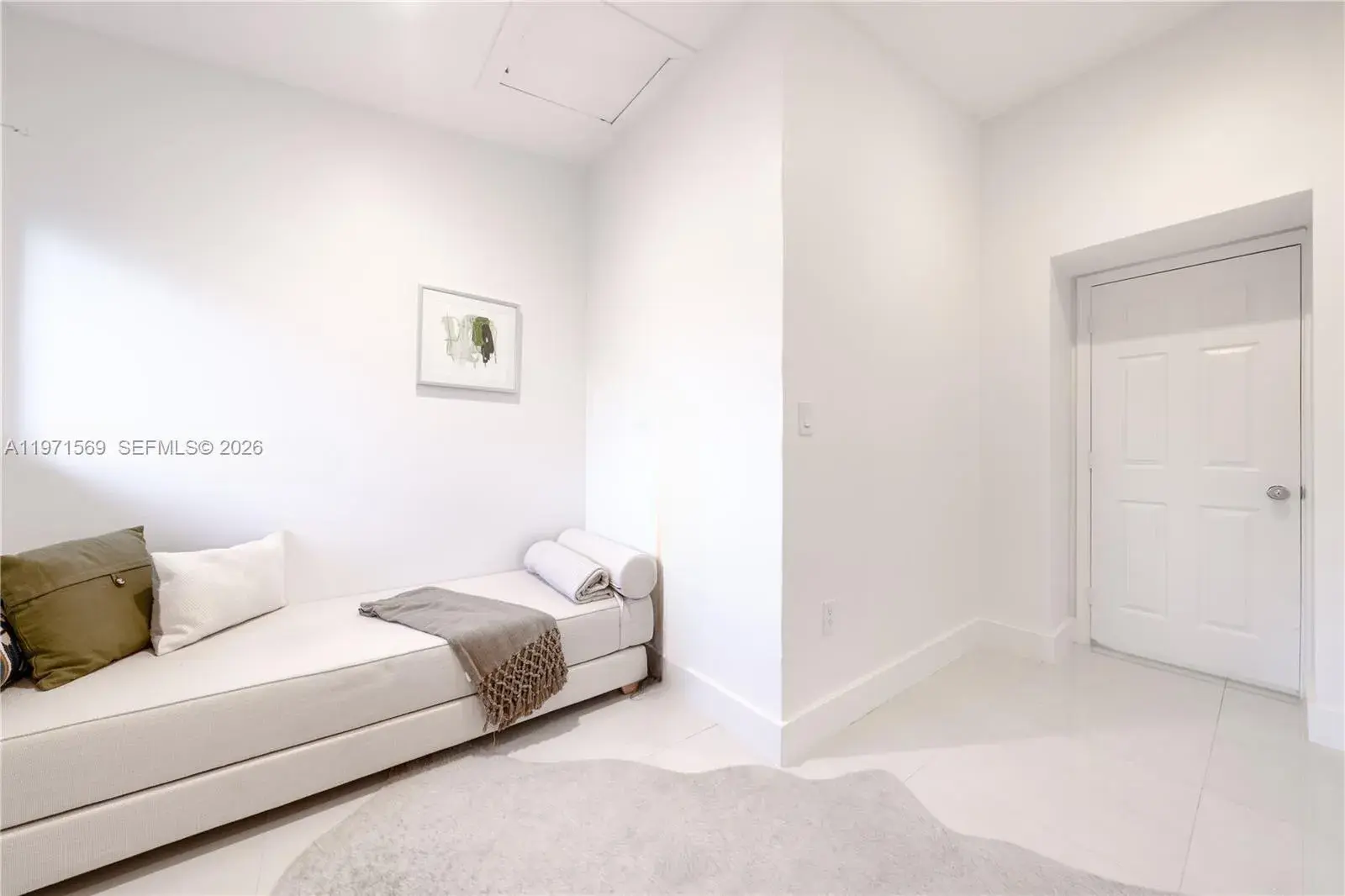 3736 NE 166th St # 114, North Miami Beach FL 33160