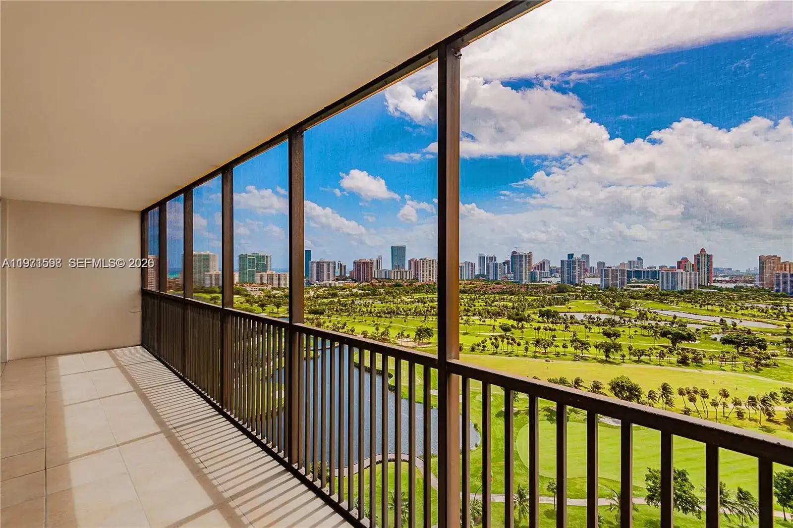 20379 W Country Club Dr # 2336, Aventura FL 33180