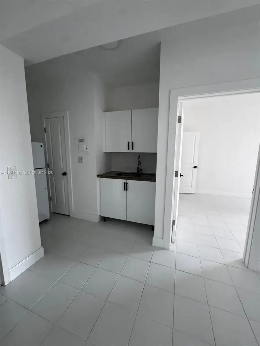 1456 Washington Ave # 1, Miami Beach FL 33139 photo 5