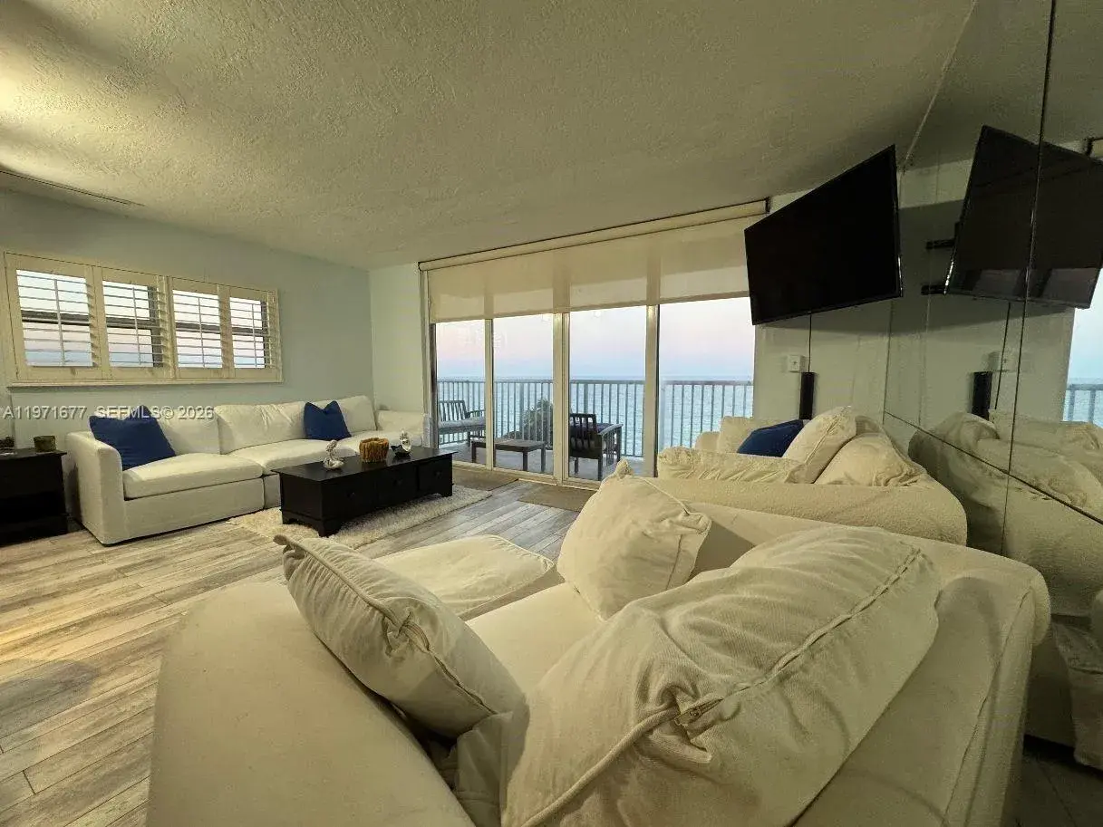 400 N Surf Rd # 701, Hollywood FL 33019