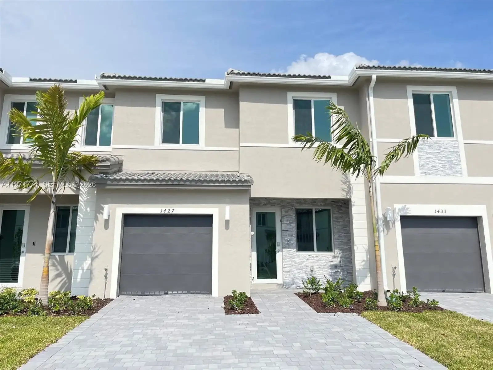 1427 SE 7th Ter # 1427, Homestead FL 33034