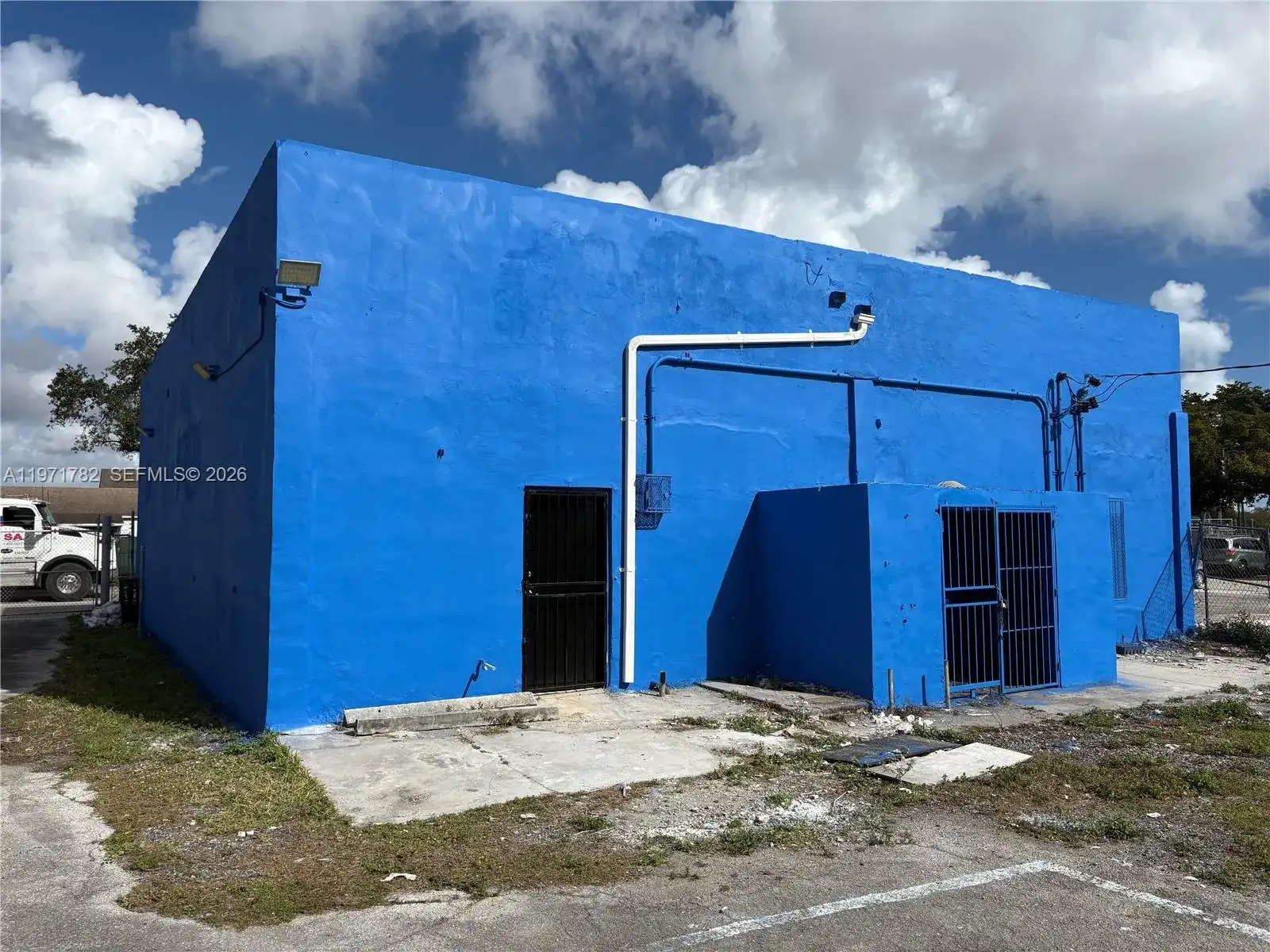1350 NW 62nd St, Miami FL 33147 photo 2
