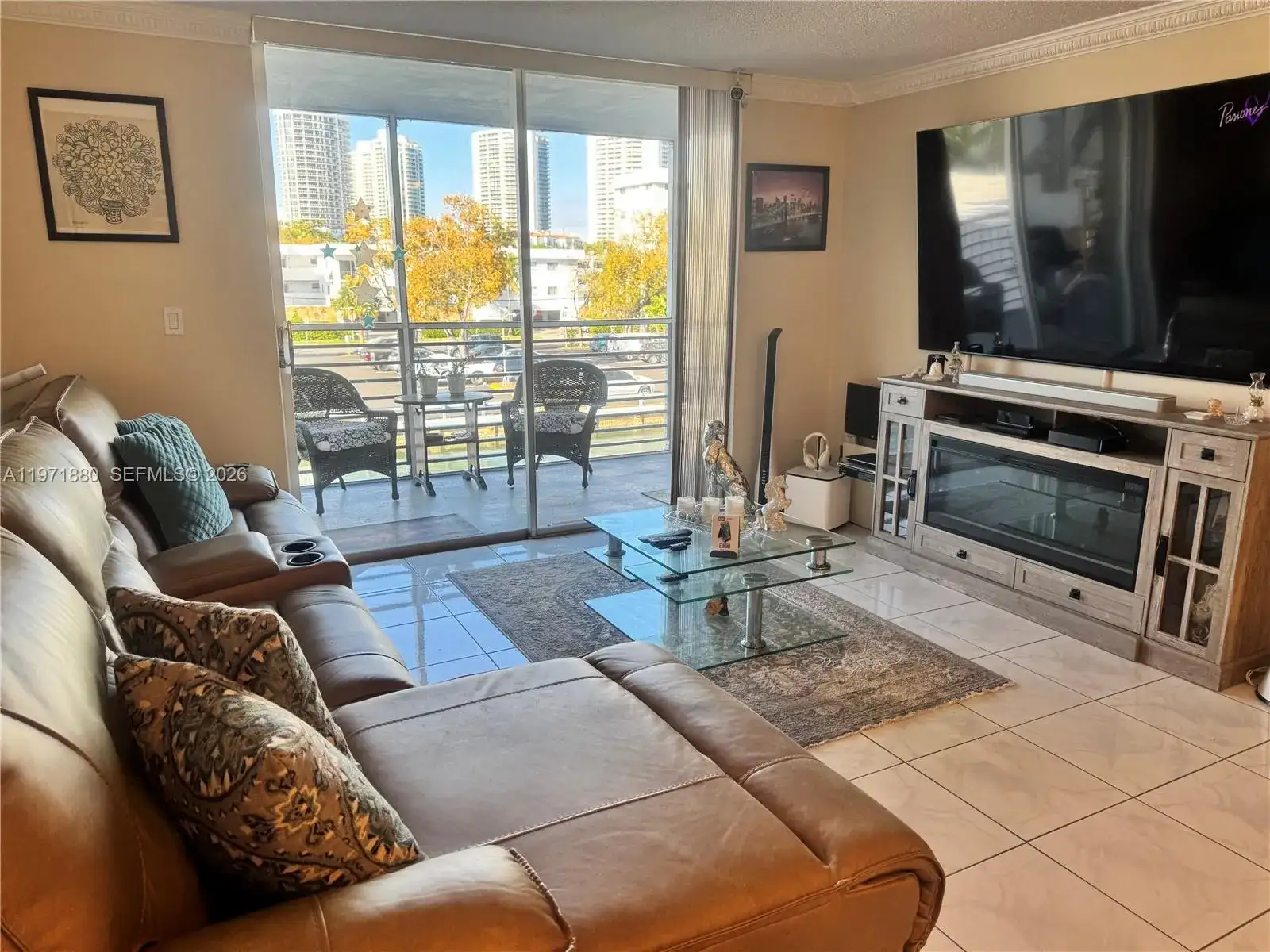 3551 NE NE 169 St., North Miami Beach FL 33160 photo 4