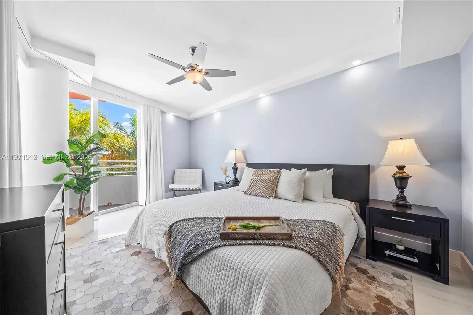 226 Ocean Dr # 3C, Miami Beach FL 33139 photo 4