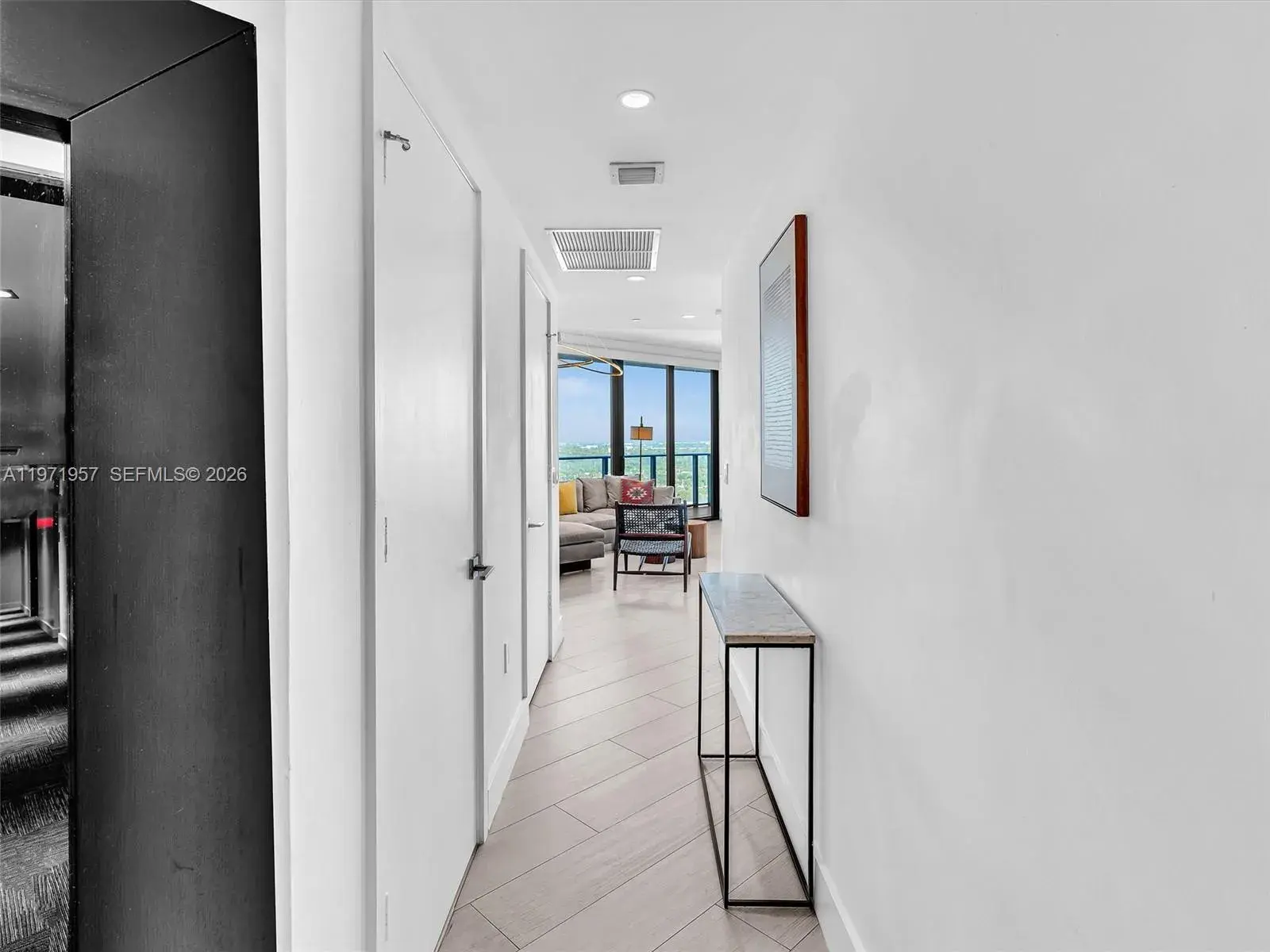 121 NE 34th St # 2016, Miami FL 33137
