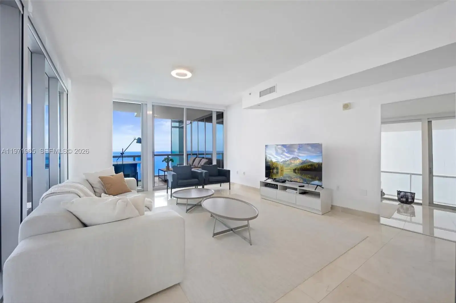 17121 Collins Ave # 1508, Sunny Isles Beach FL 33160 photo 2