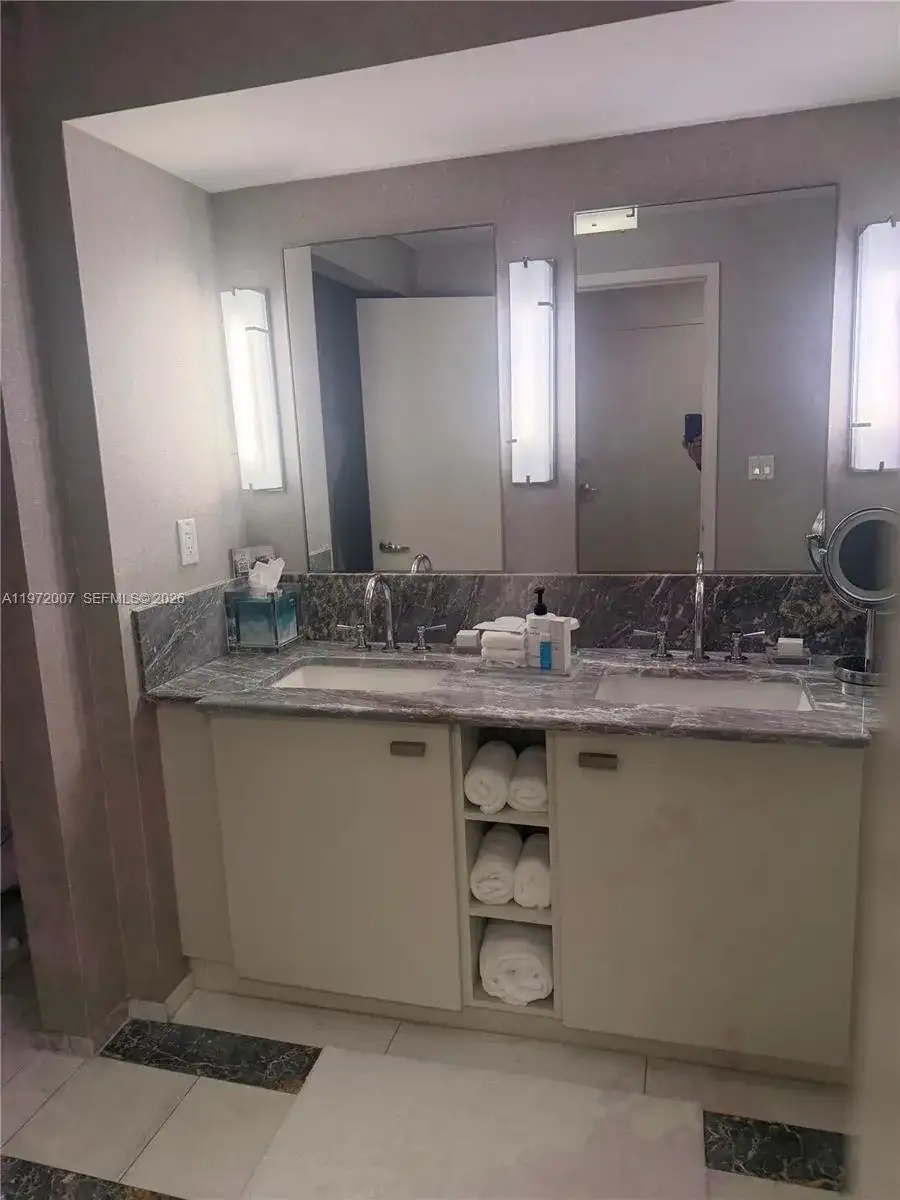 551 N Fort Lauderdale Beach Blvd # R2210, Fort Lauderdale FL 33304 photo 4