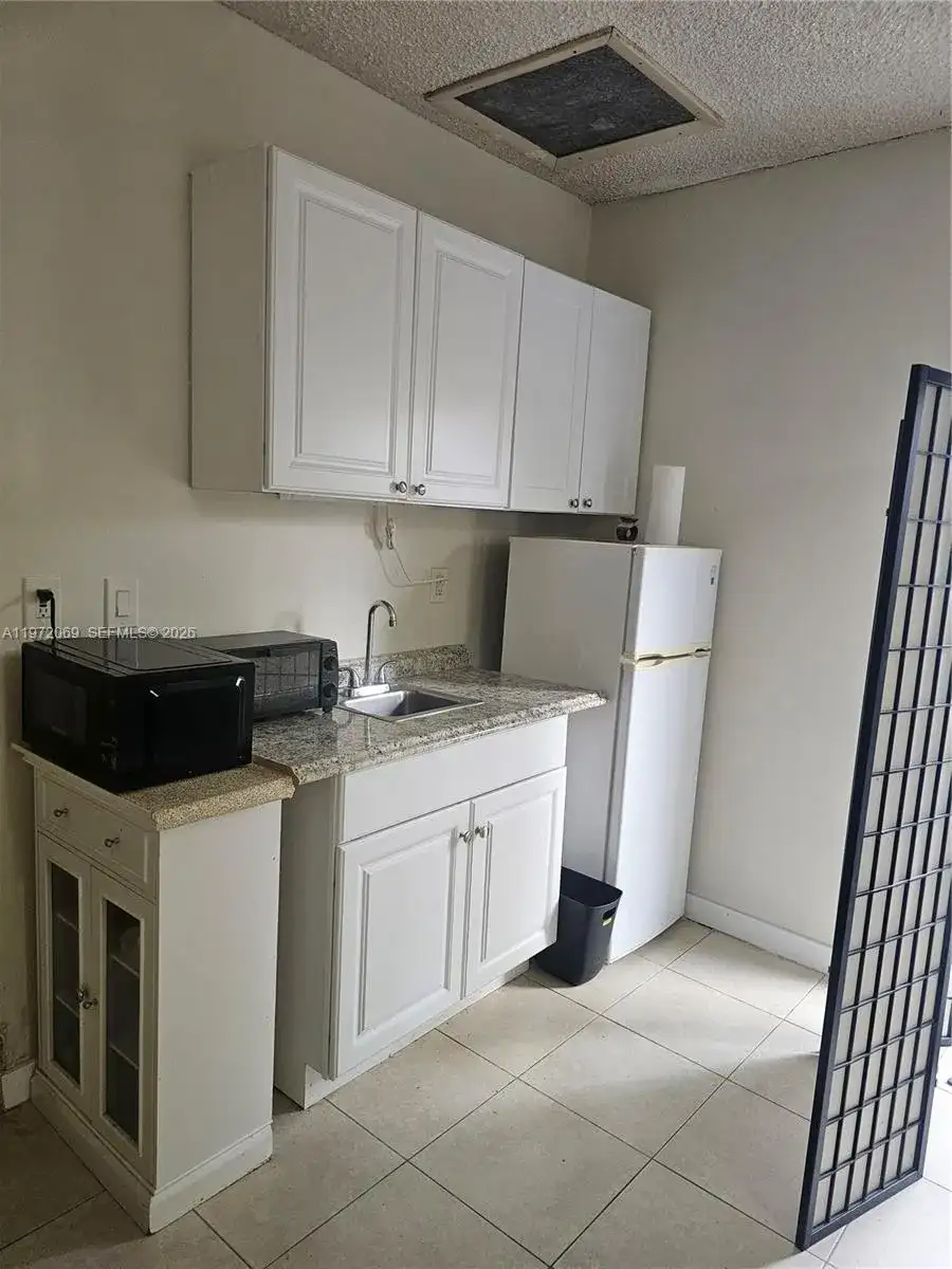 6901 SW 95th Ave # 0, Miami FL 33173 photo 5