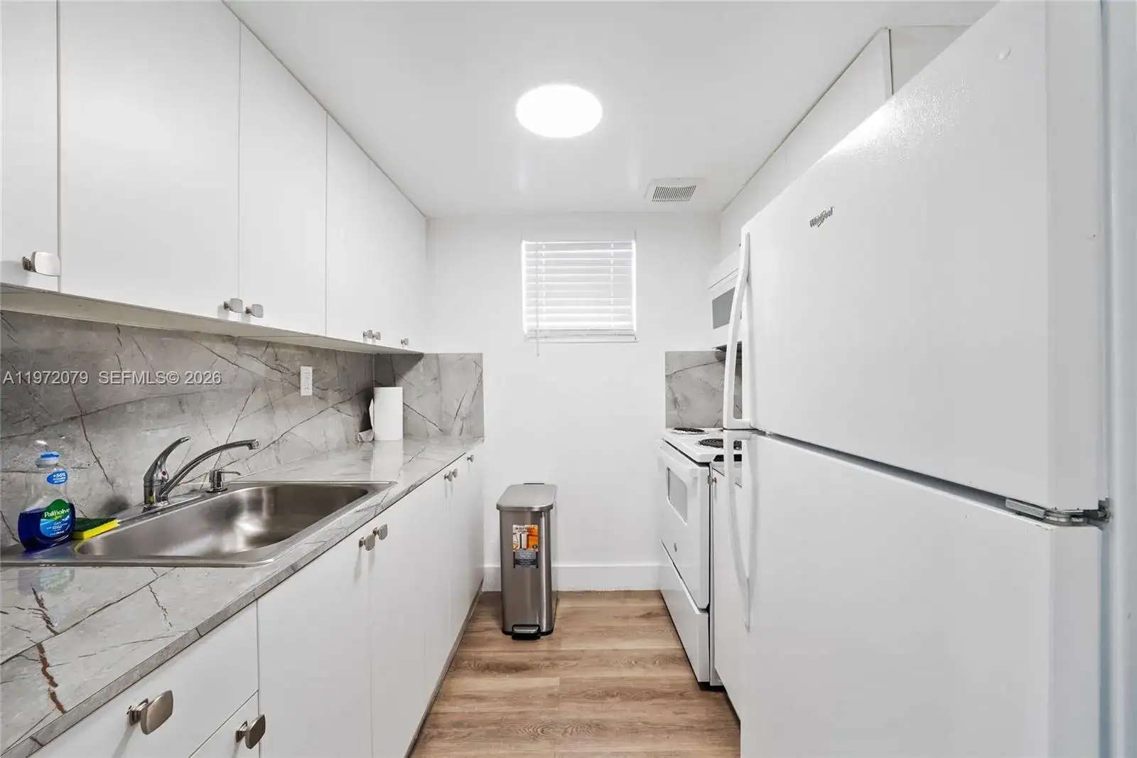 1051 NE 163rd St # 2, North Miami Beach FL 33162 photo 4