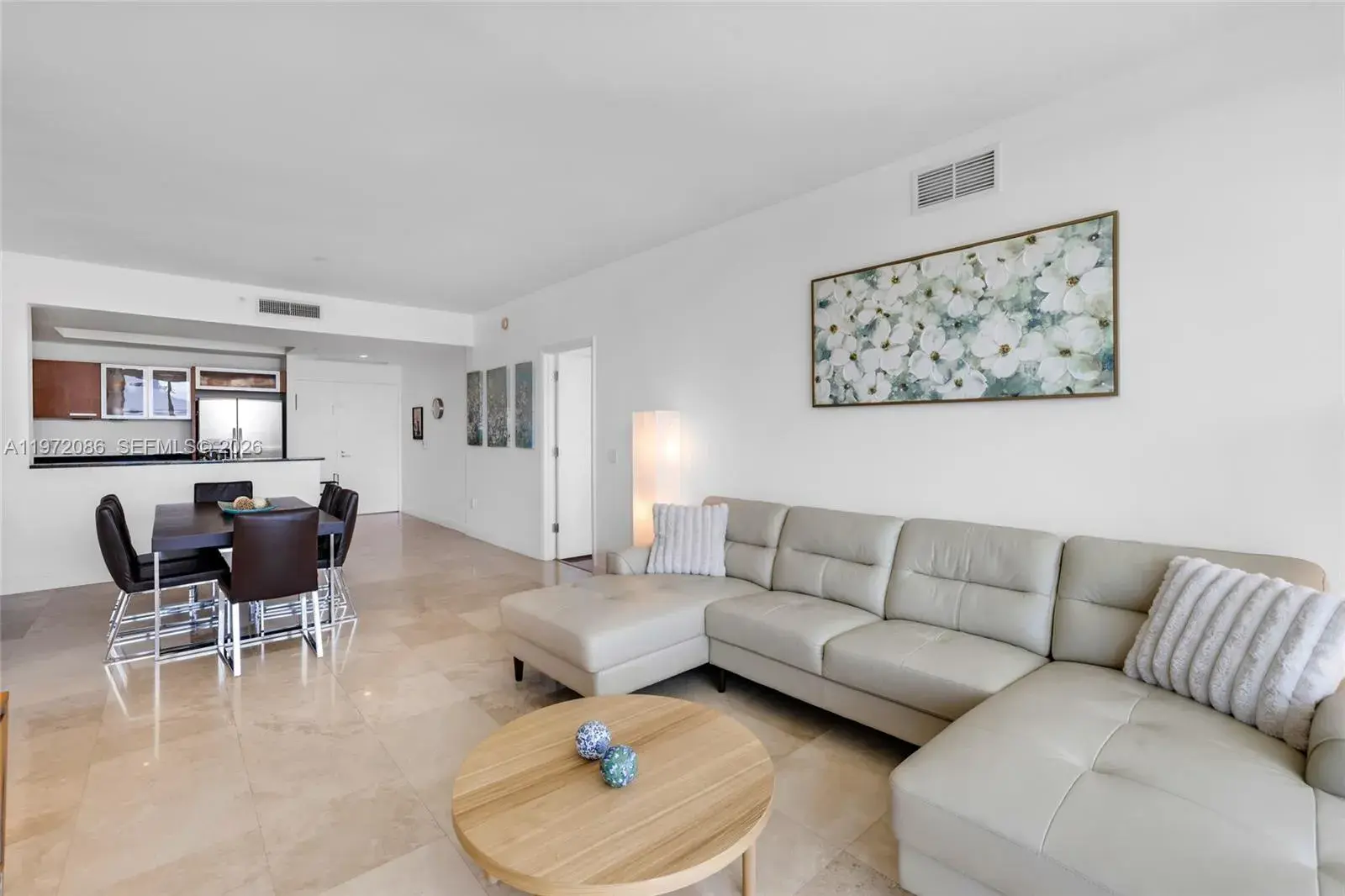 3131 NE 188th St # 910, Aventura FL 33180