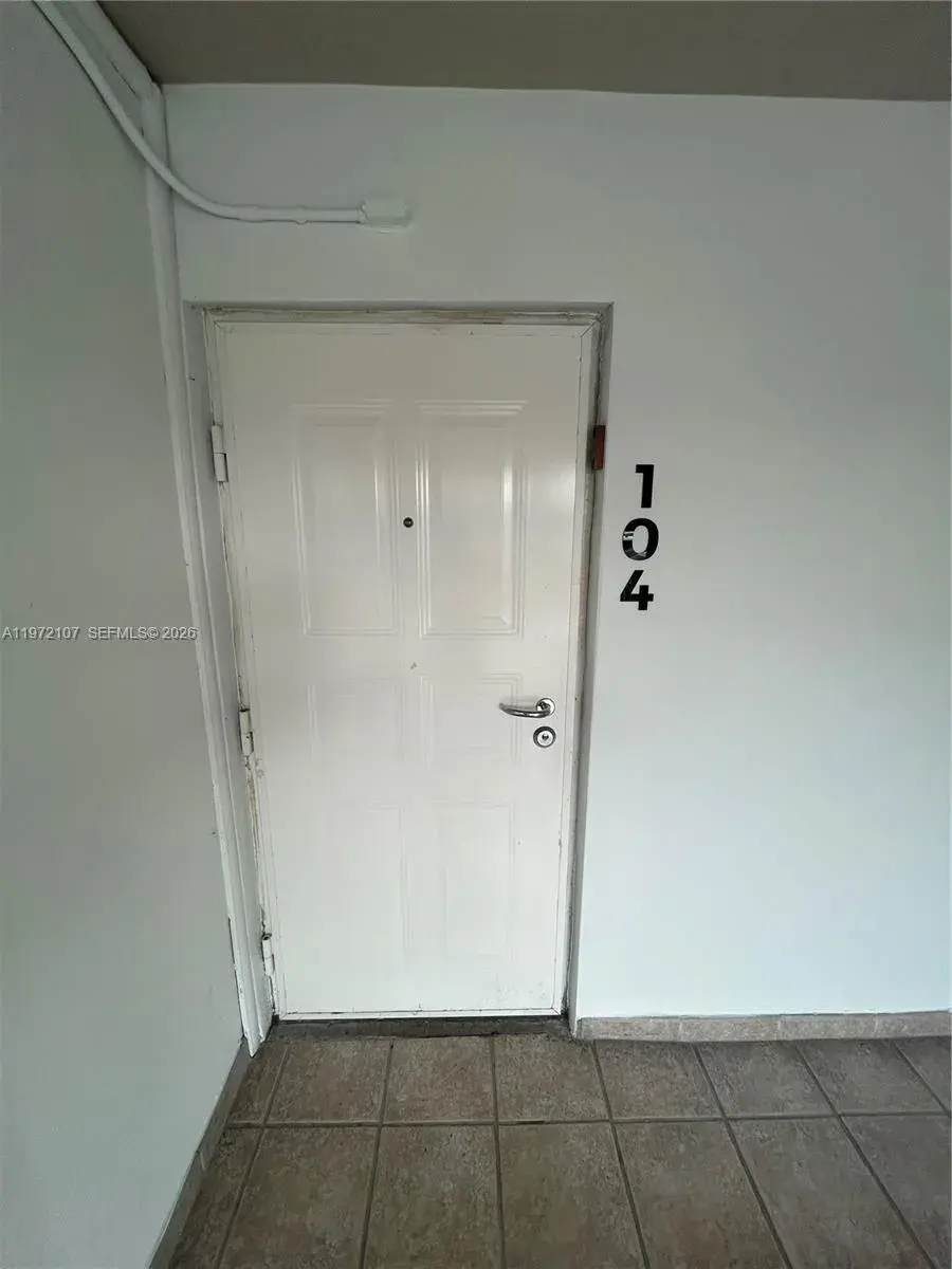 121 Golden Isles Dr # 104, Hallandale Beach FL 33009