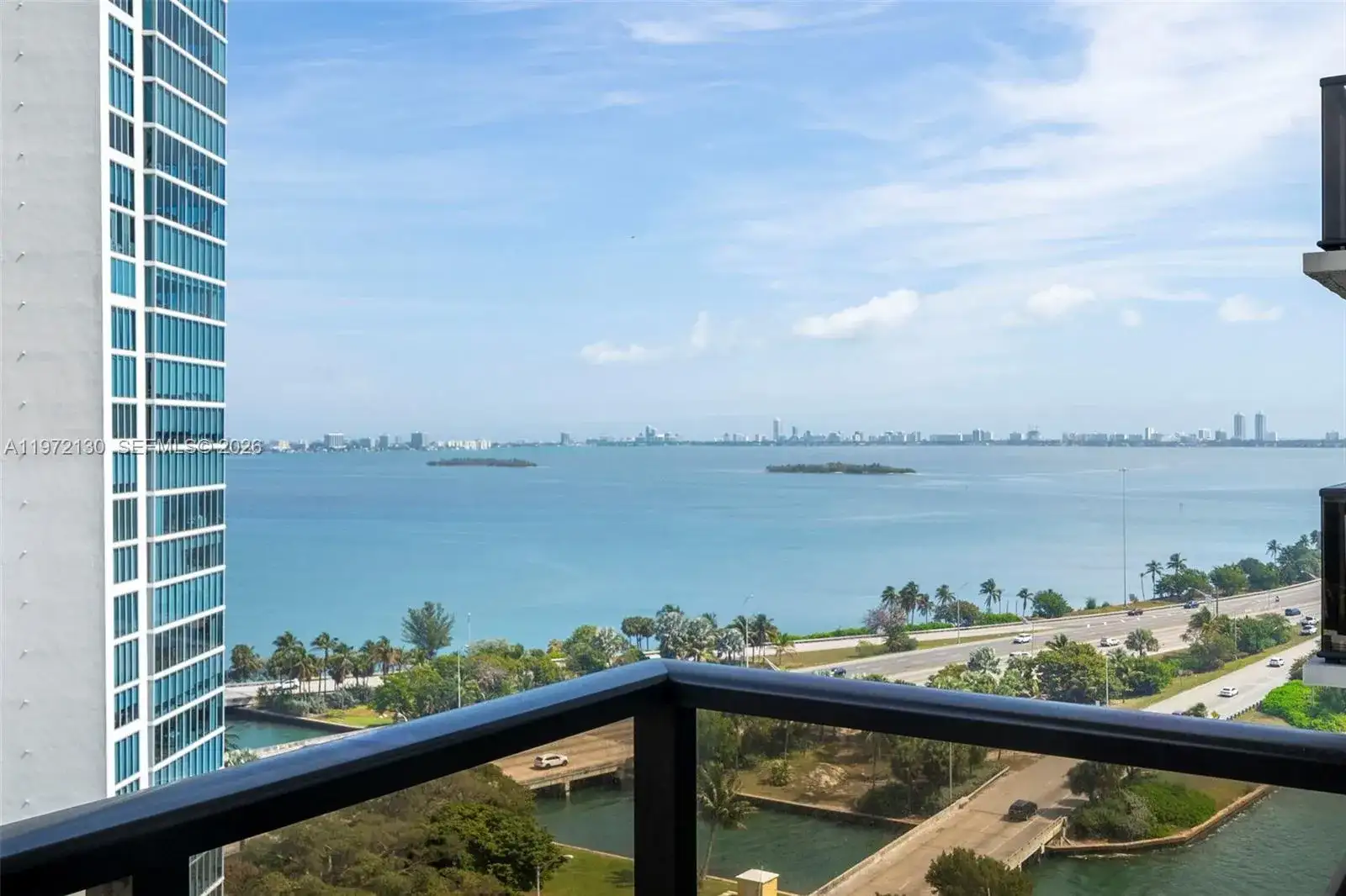 600 NE 36th St # 1815, Miami FL 33137 photo 2