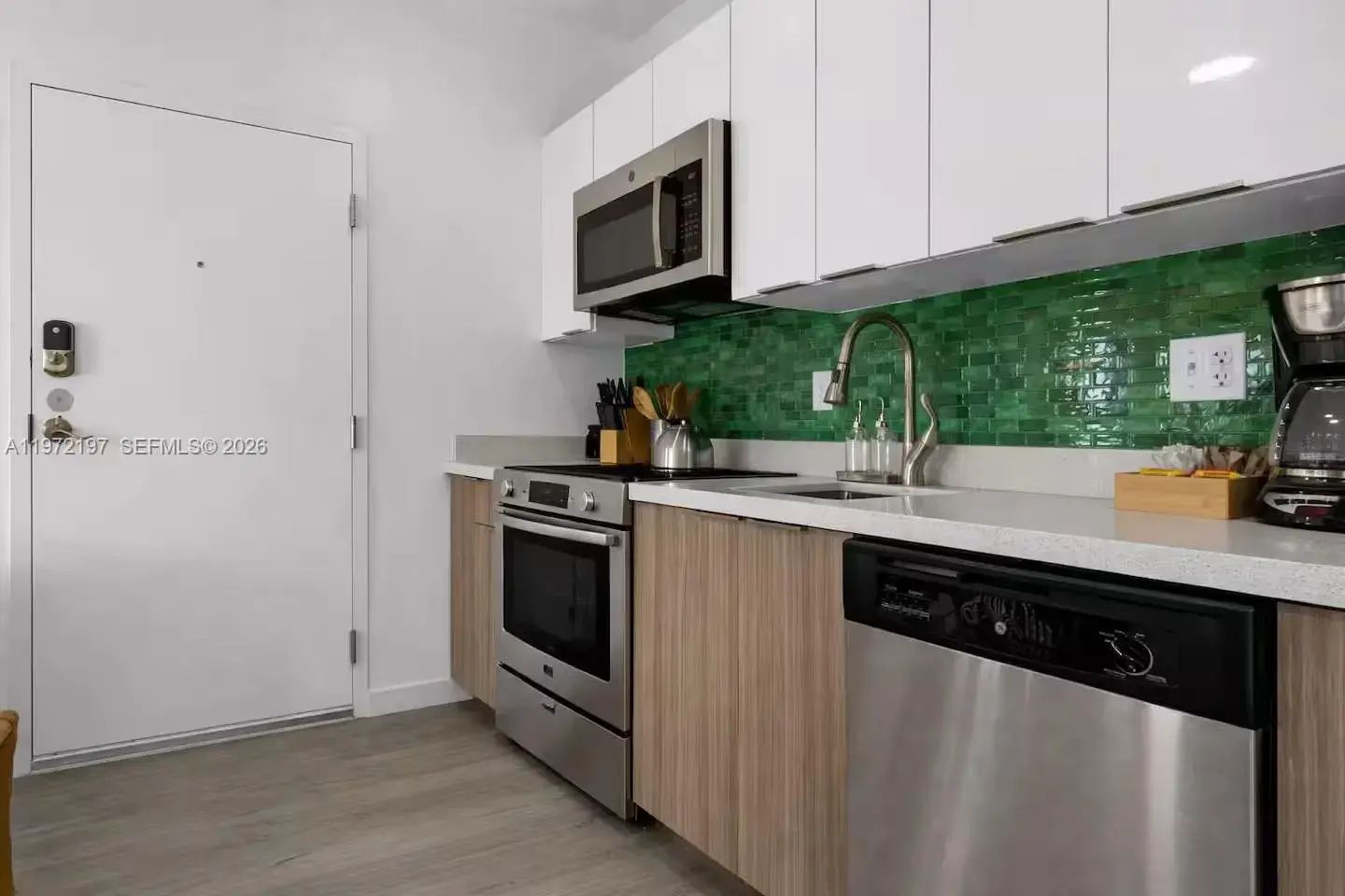 136 NW 26th St # 405, Miami FL 33127