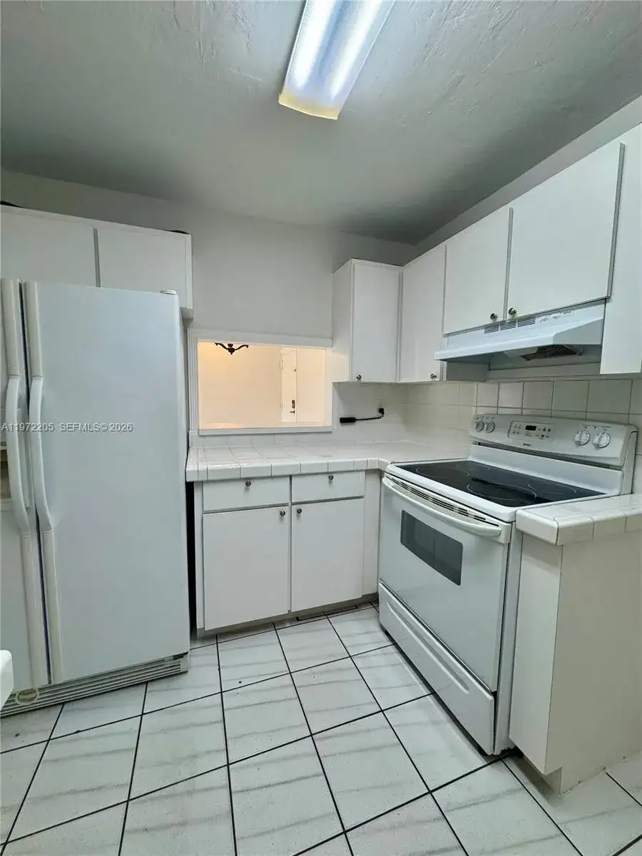 13700 SW 62nd St # 113, Miami FL 33183 photo 3