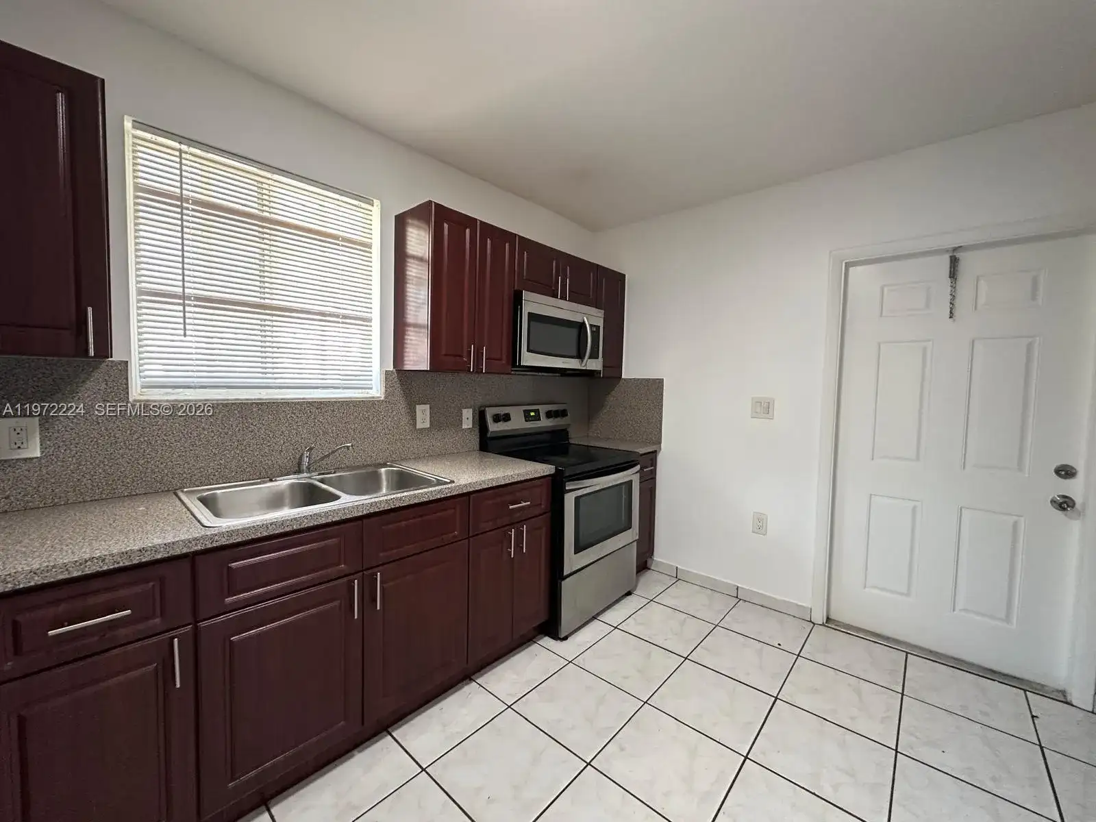 1209 NE 136th Ter # 1209, North Miami FL 33161 photo 3