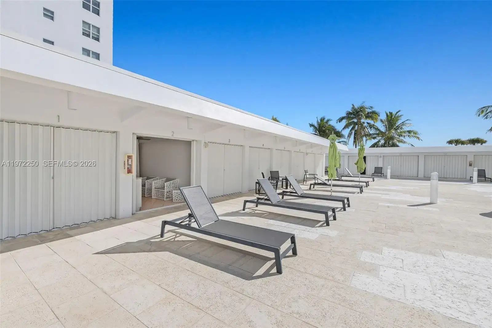 4925 Collins Ave, Miami Beach FL 33140 photo 2