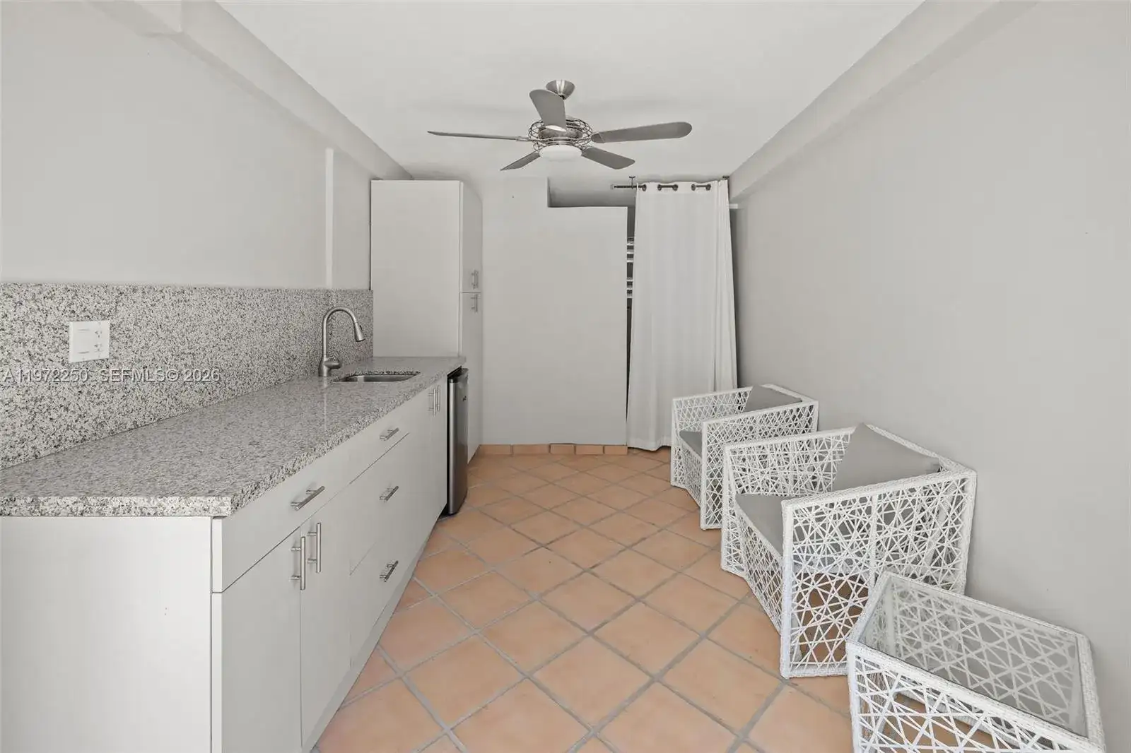4925 Collins Ave, Miami Beach FL 33140 photo 4