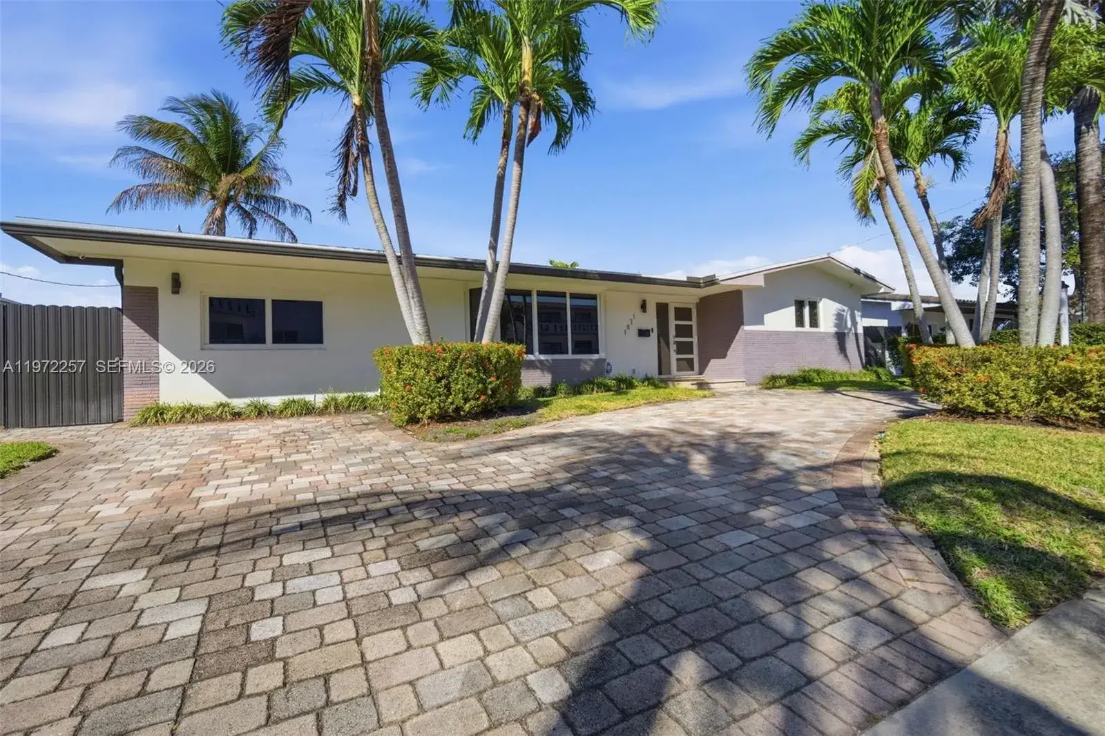 1871 NE 186th St, North Miami Beach FL 33179