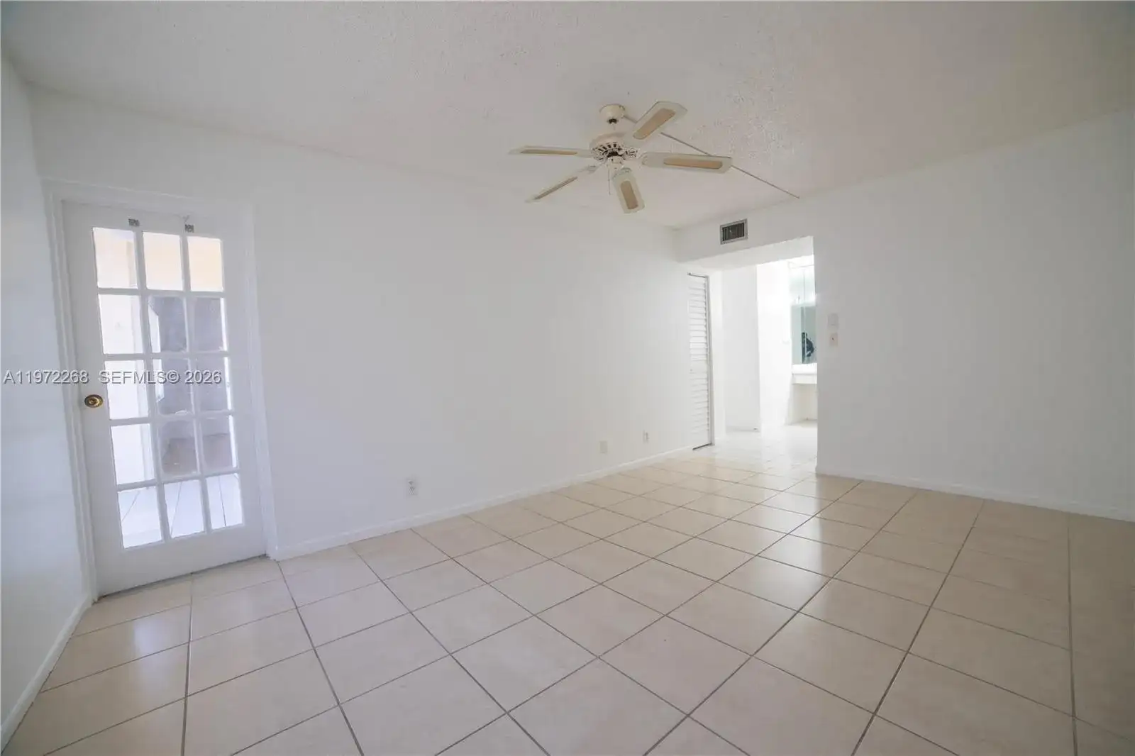 4394 NW 9th Ave # 3H, Deerfield Beach FL 33064 photo 3