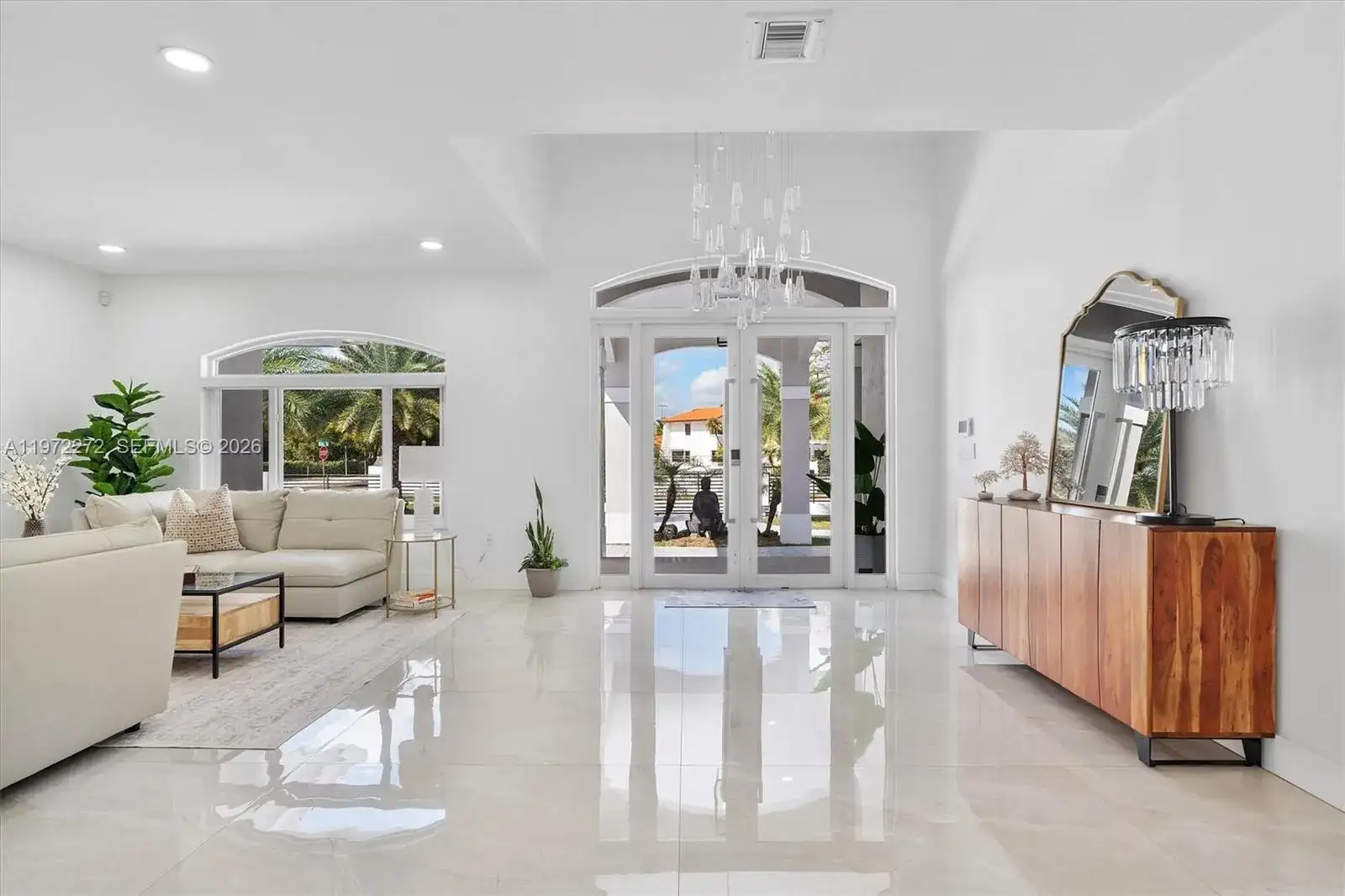 135 SW 125th Ave, Miami FL 33184 photo 4