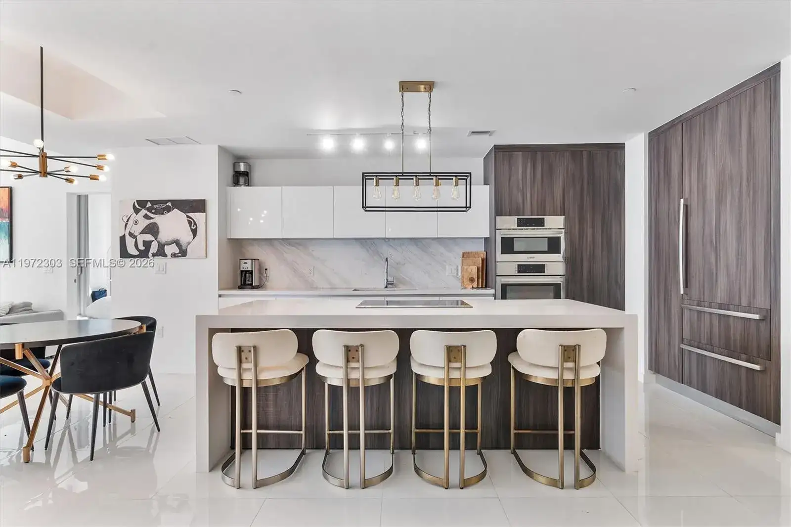 851 NE 1st Ave # 1712, Miami FL 33132 photo 4