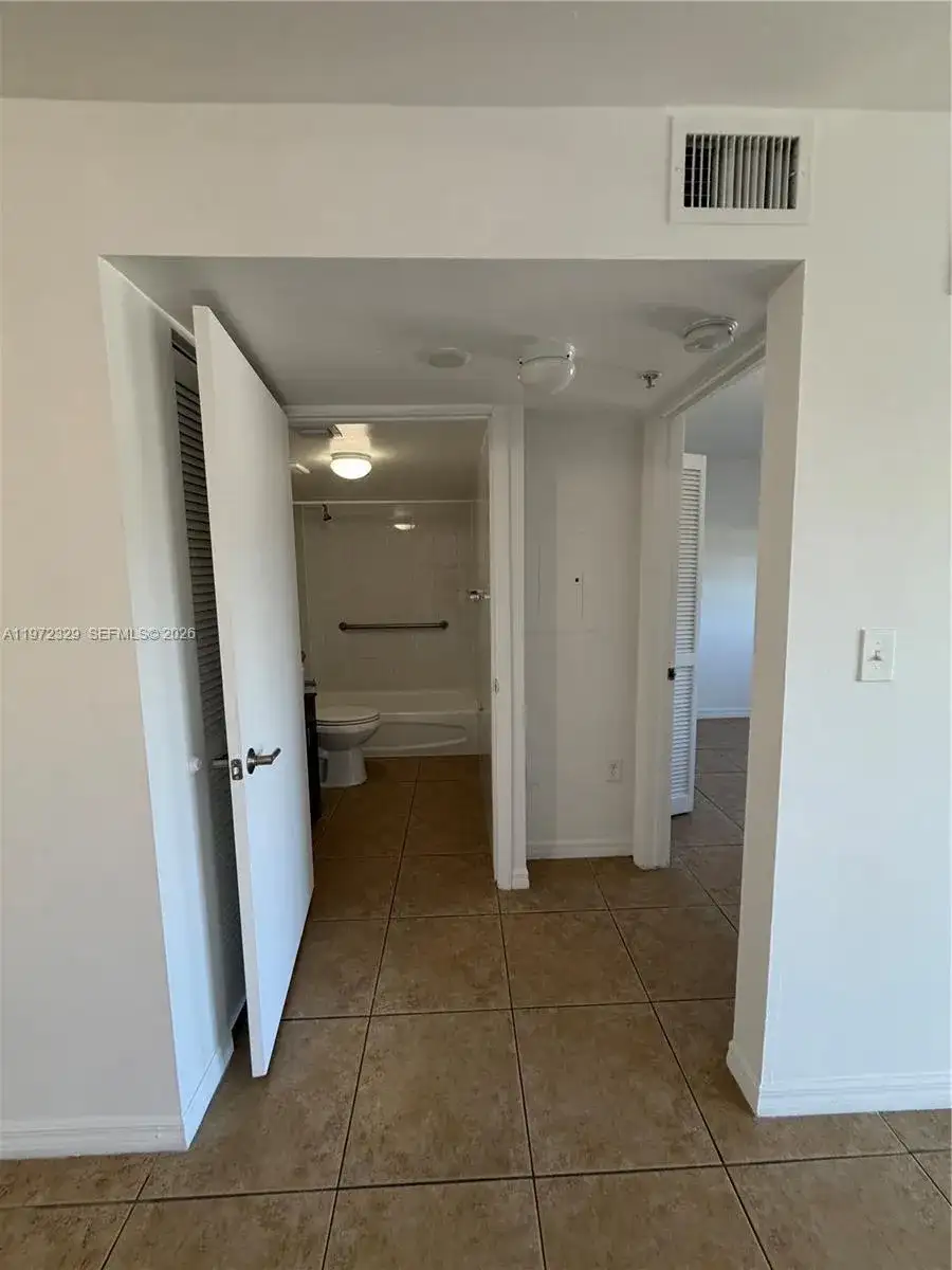 1942 NW Flagler Ter # 503, Miami FL 33125 photo 5