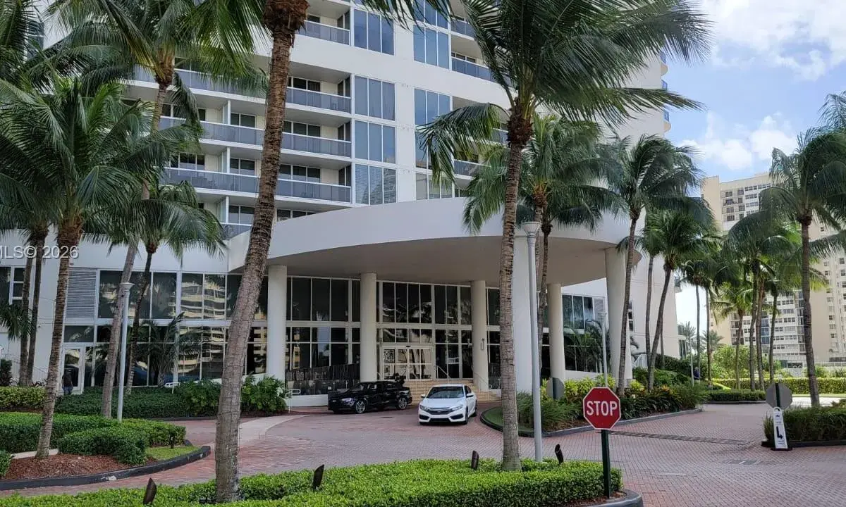 1850 S Ocean Dr # 3007, Hallandale Beach FL 33009