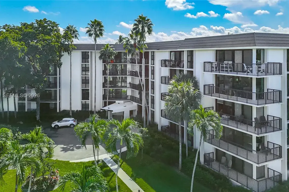 1350 River Reach Dr # 118, Fort Lauderdale FL 33315