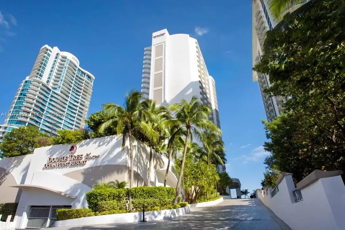 17375 Collins Ave # 1506, Sunny Isles Beach FL 33160 photo 2