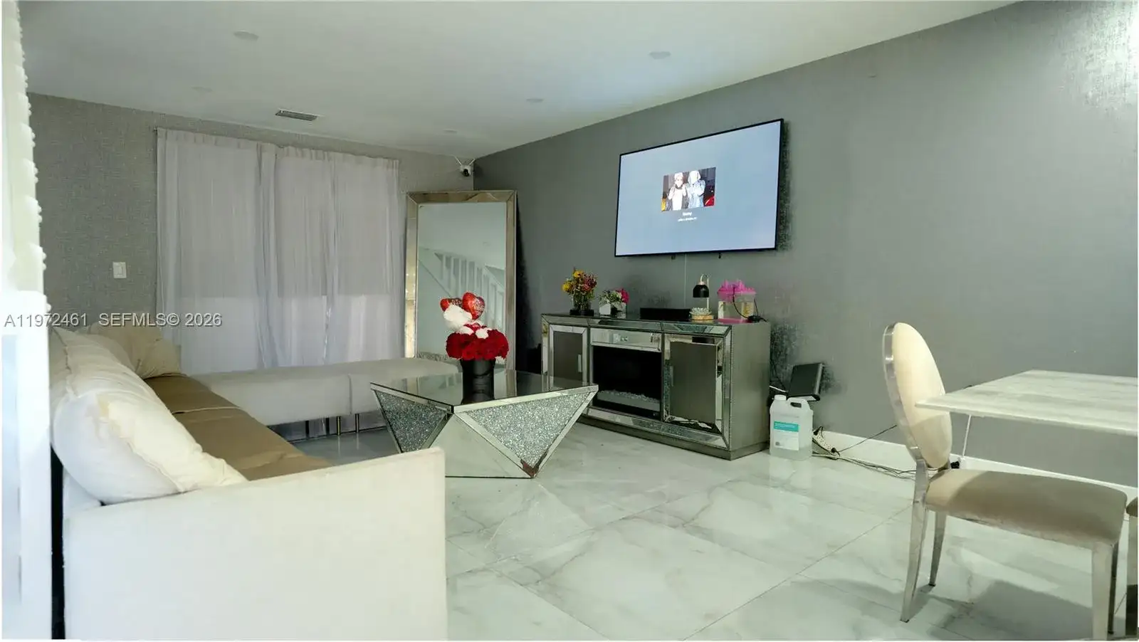 18499 NW 52nd Path, Miami Gardens FL 33055 photo 5