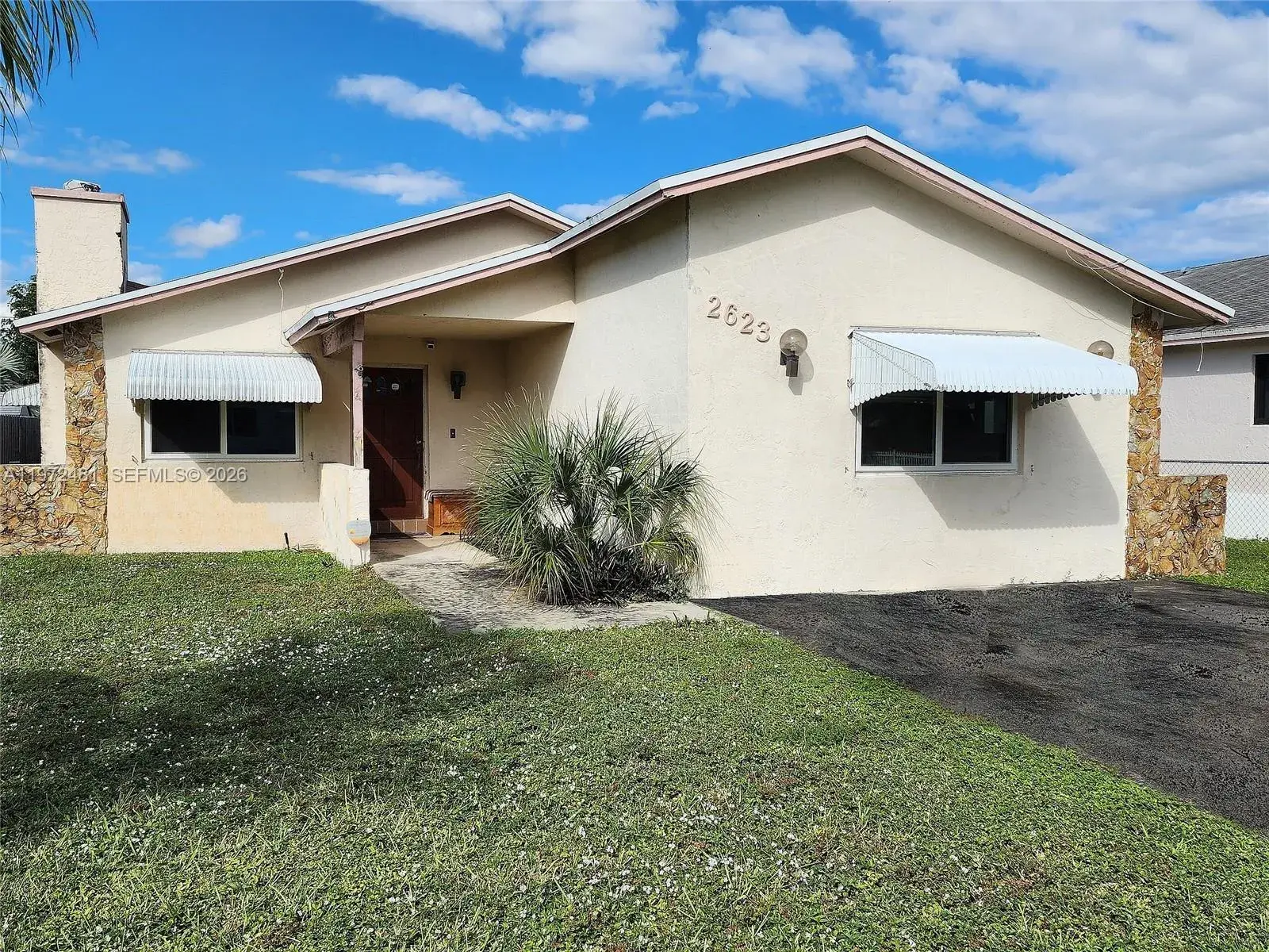 4 bedroom 2 bath Residential for sale at 2623 Harding St, Hollywood FL 33020