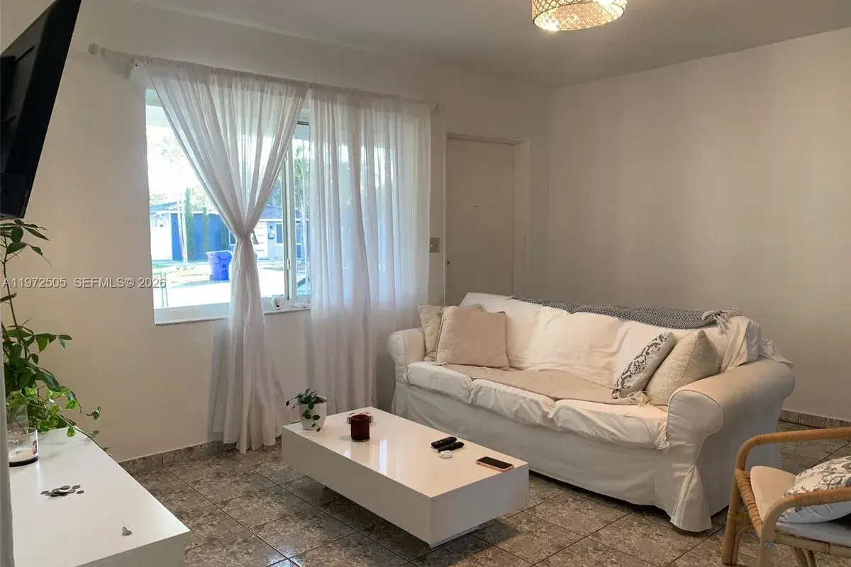 2131 Arthur St # 0, Hollywood FL 33020