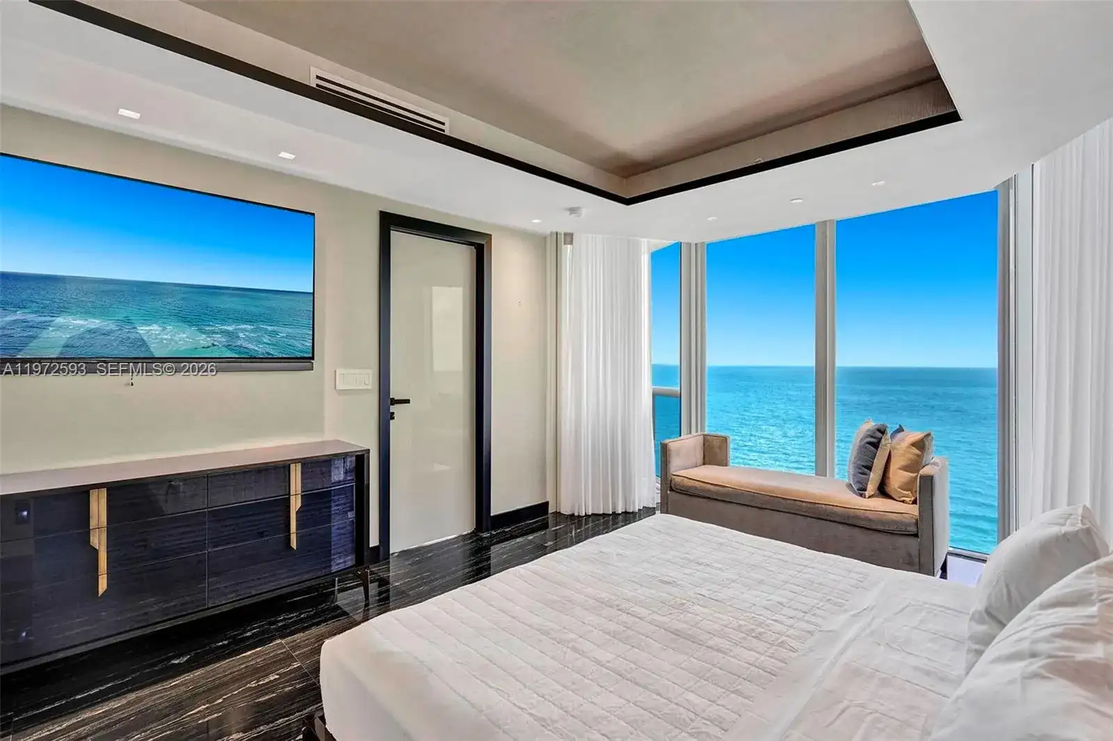 17555 Collins Ave # 2107, Sunny Isles Beach FL 33160 photo 2