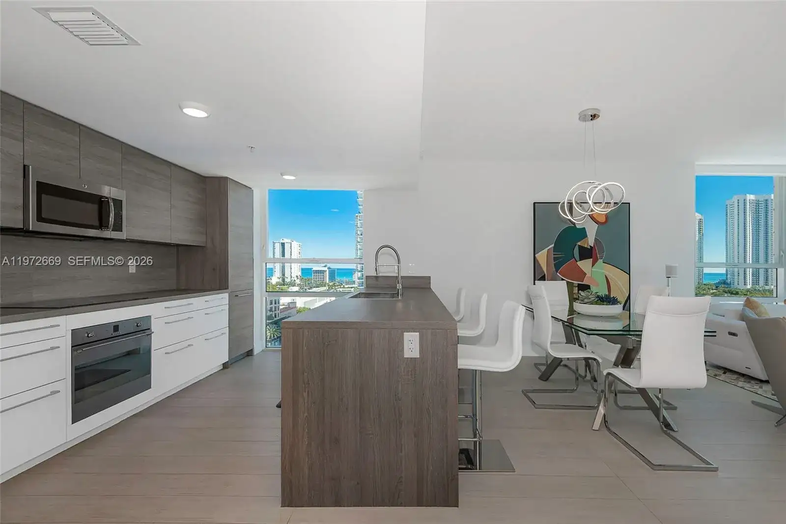 400 Sunny Isles Blvd UNIT, Sunny Isles Beach FL 33160 photo 3