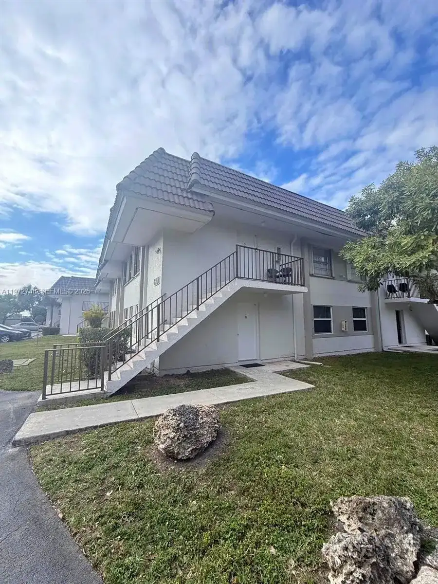 6901 SW 129th Ave # 5, Miami FL 33183 photo 4