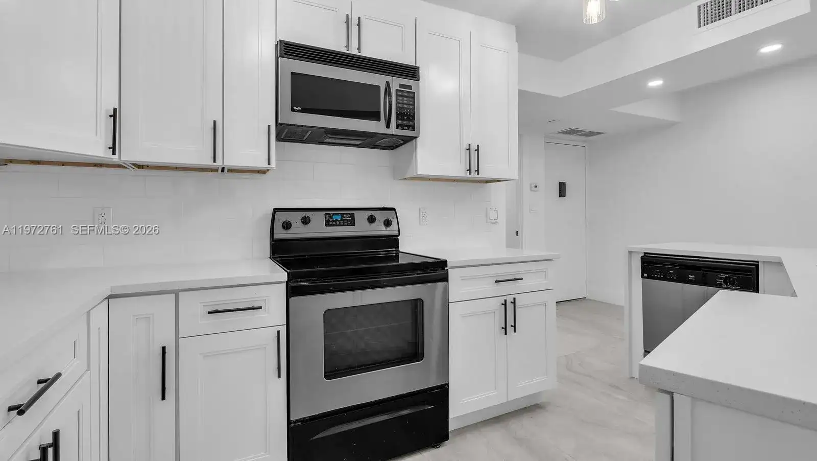 6911 Environ Blvd # 4J, Lauderhill FL 33319 photo 3
