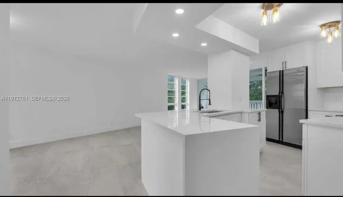 6911 Environ Blvd # 4J, Lauderhill FL 33319 photo 5