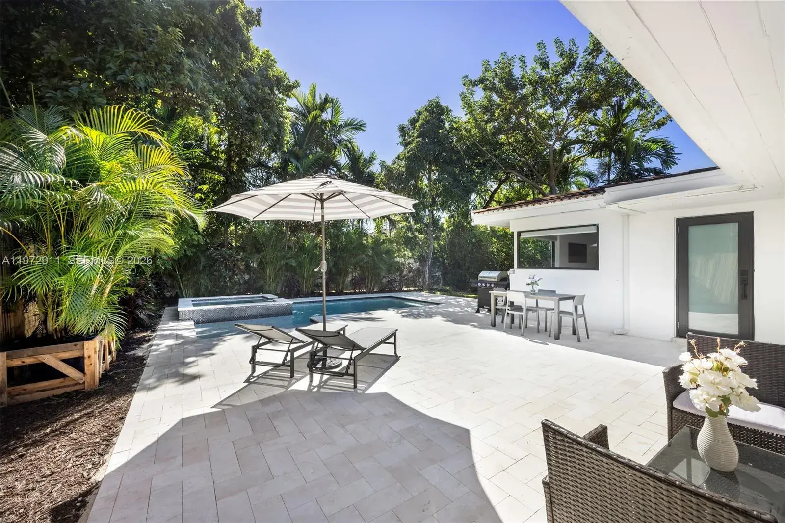 1860 SW 13th St, Miami FL 33145 photo 2